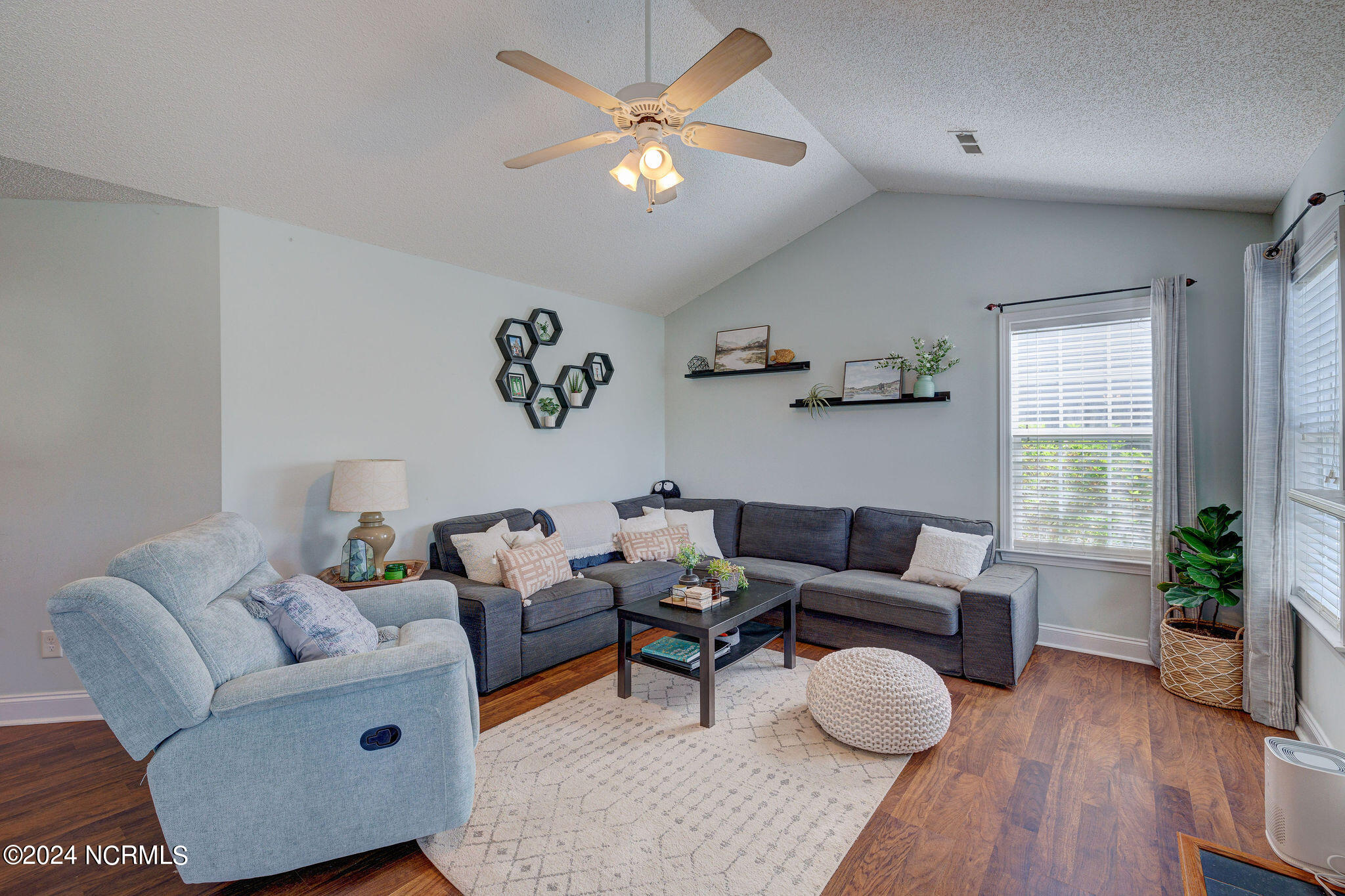 618 Laveen Way