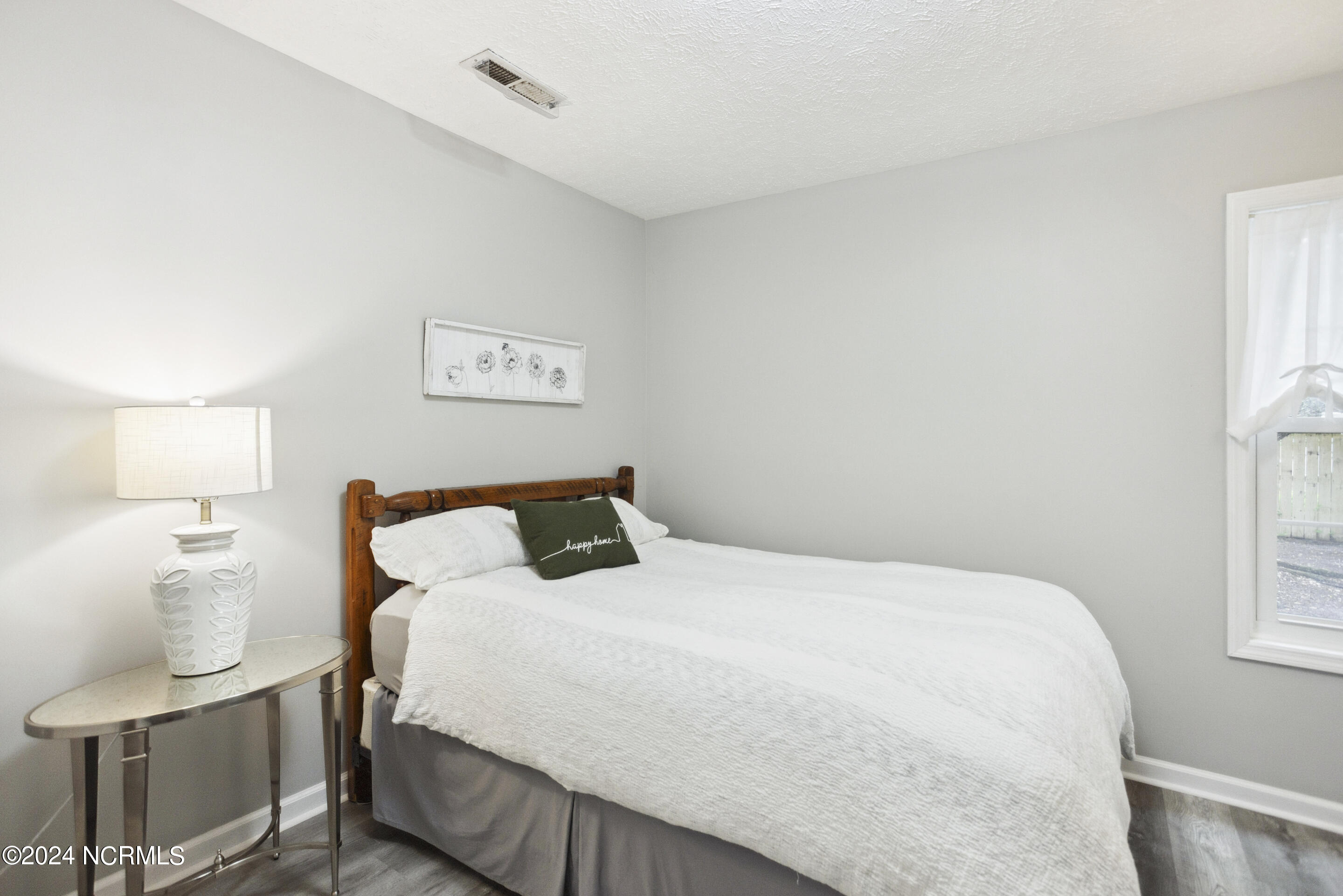315 Tangle Oaks Court SE