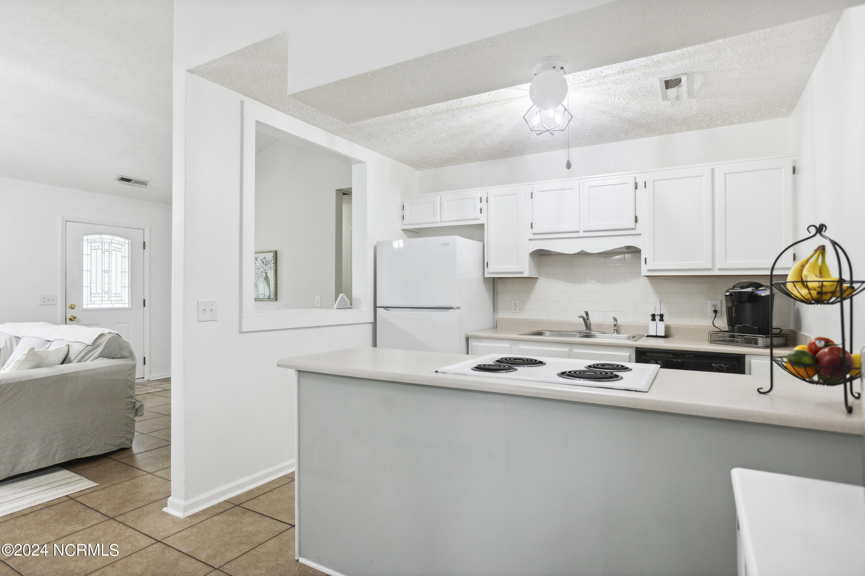 315 Tangle Oaks Court SE