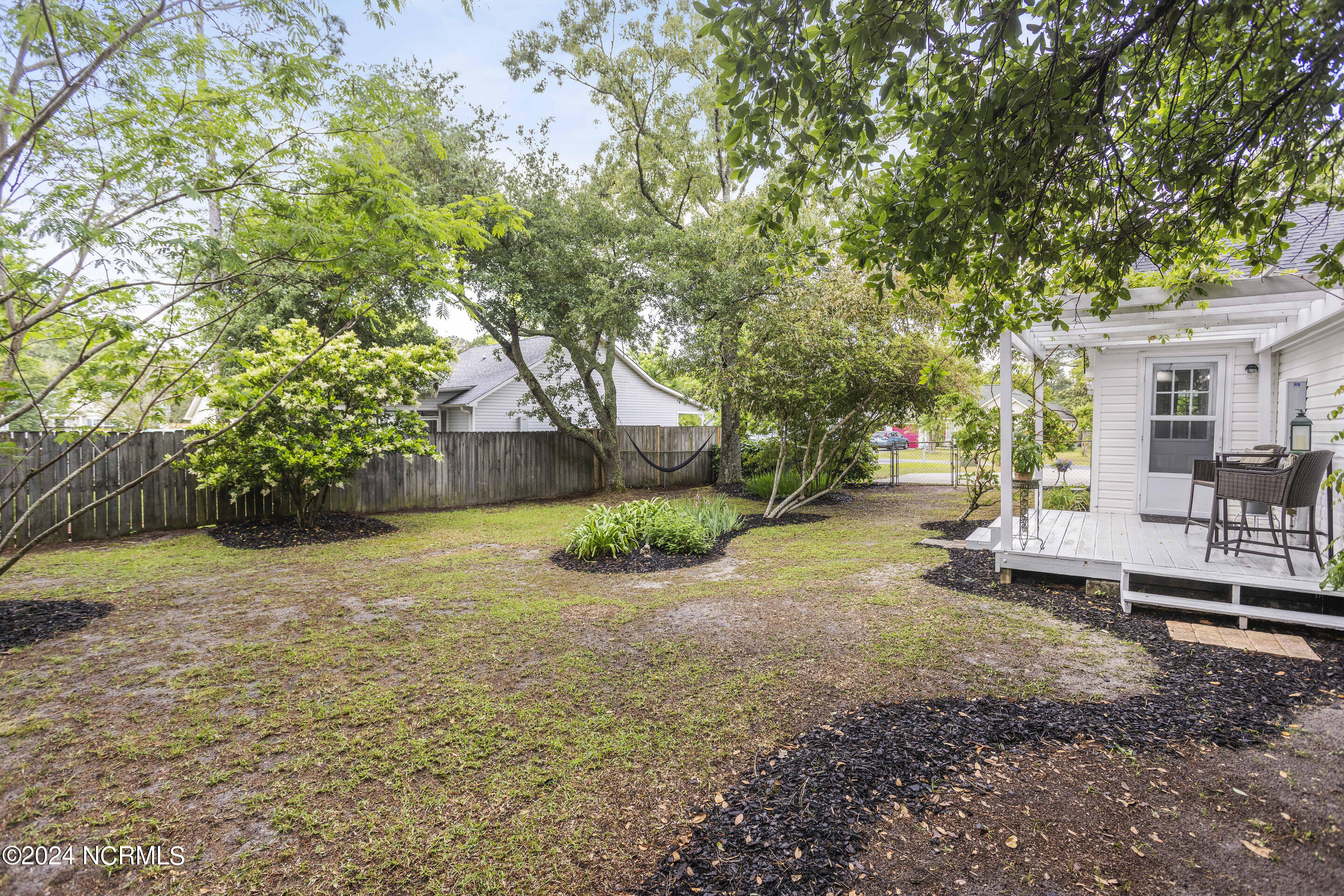 315 Tangle Oaks Court SE