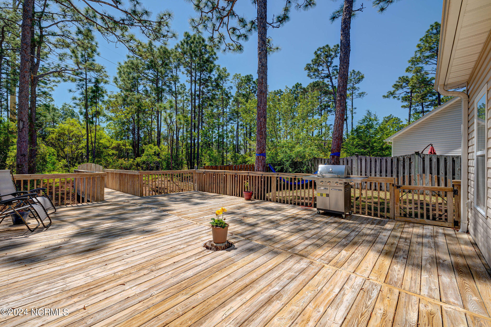 1120 Shelby Court
