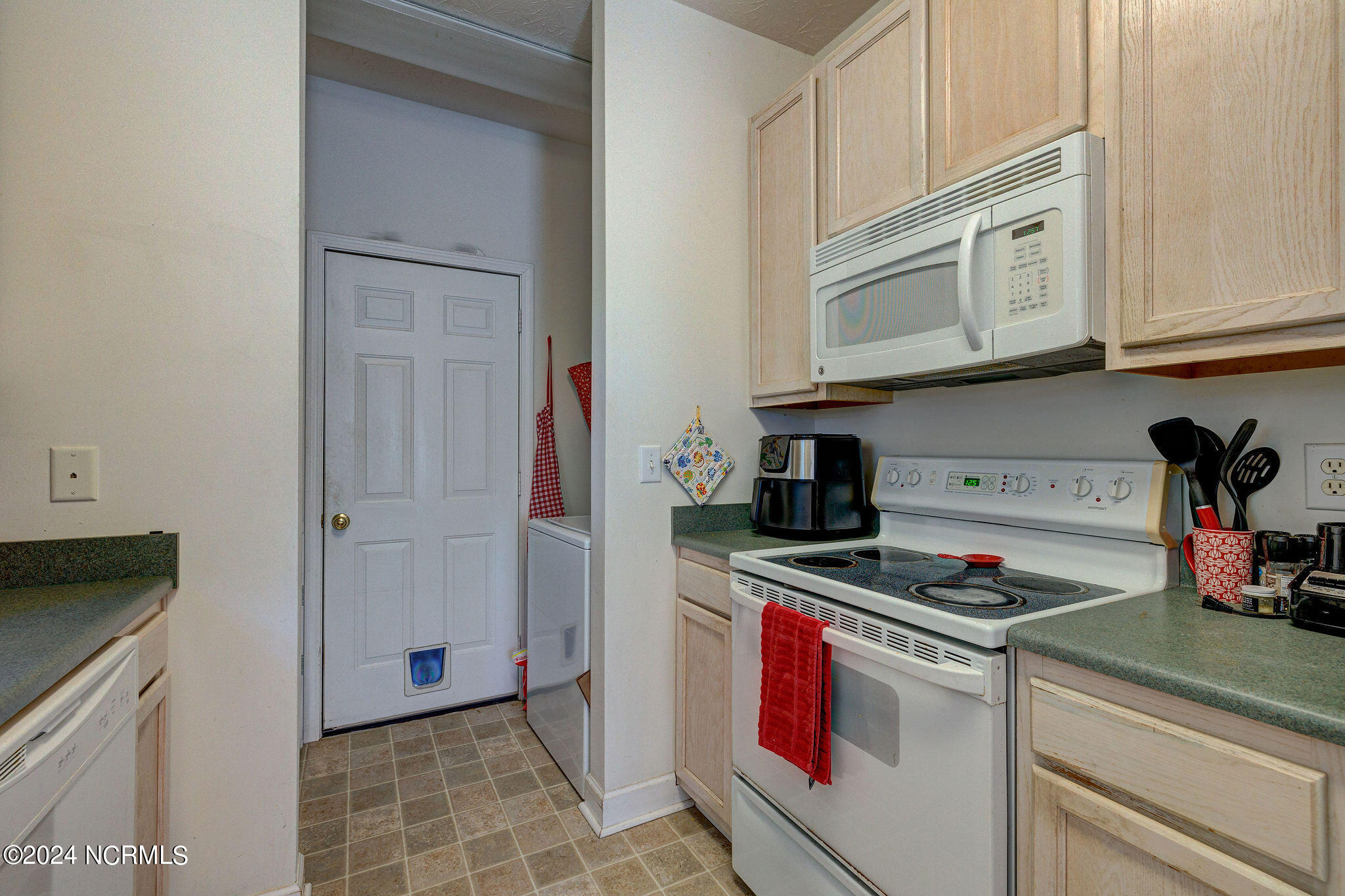 1120 Shelby Court