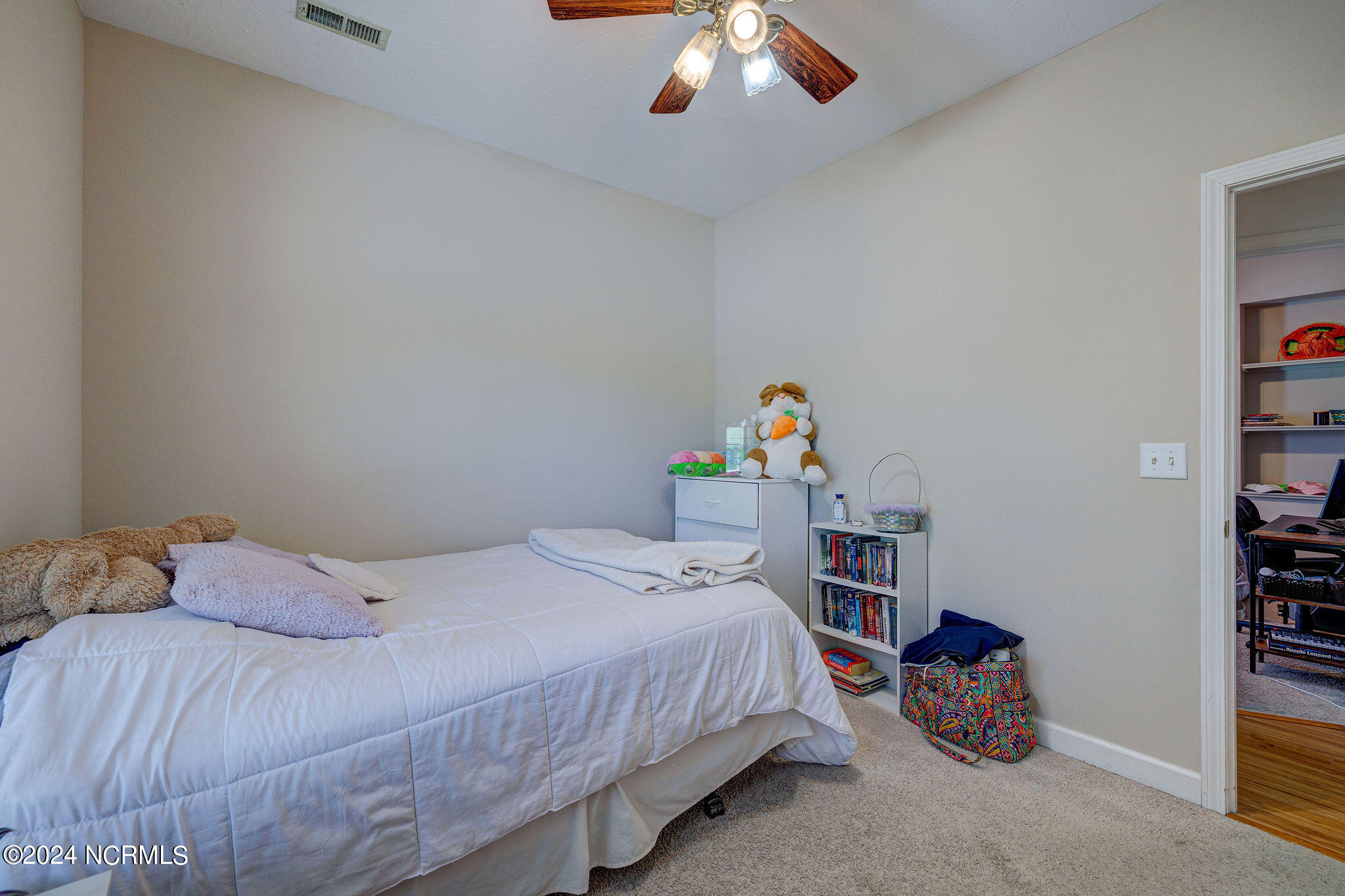 1120 Shelby Court