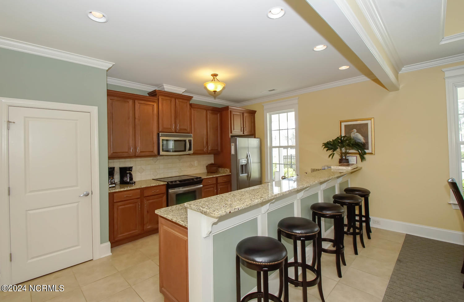 3774 Summer Breeze Court NE