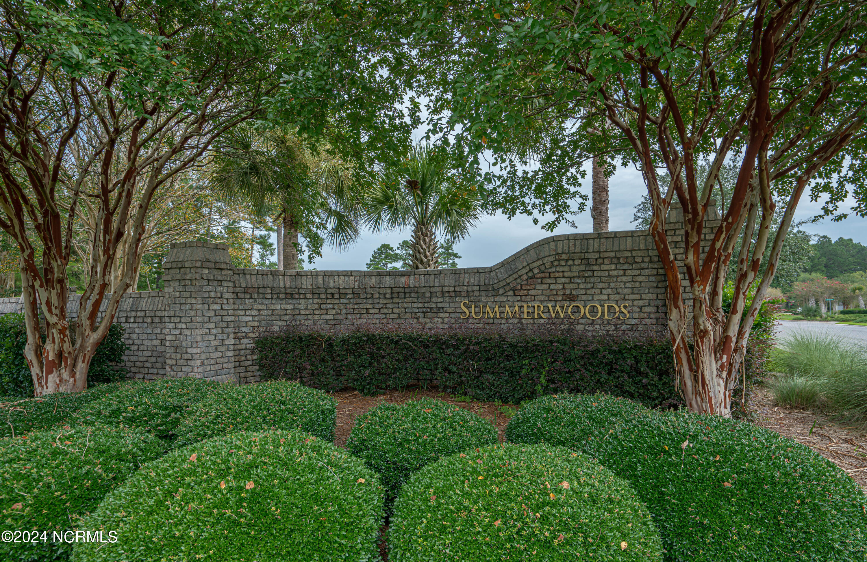 3774 Summer Breeze Court NE