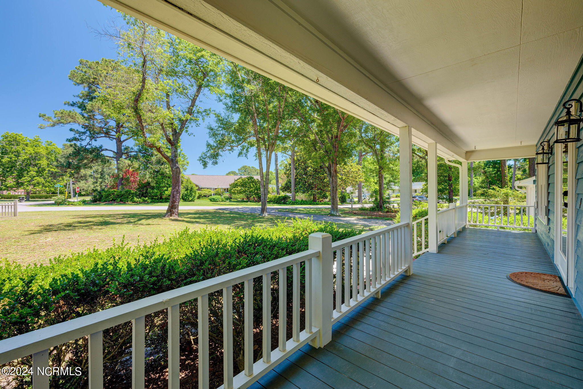 702 Ramblewood Drive