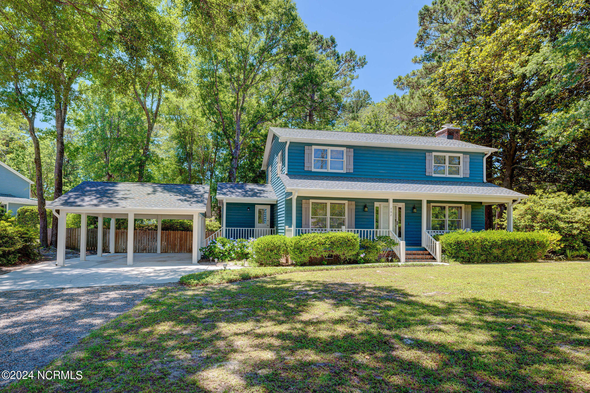 702 Ramblewood Drive