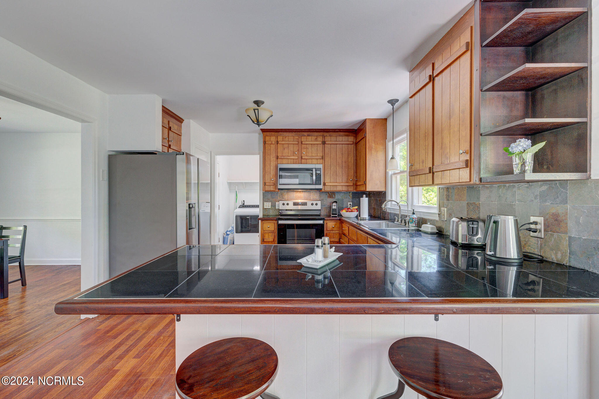 702 Ramblewood Drive