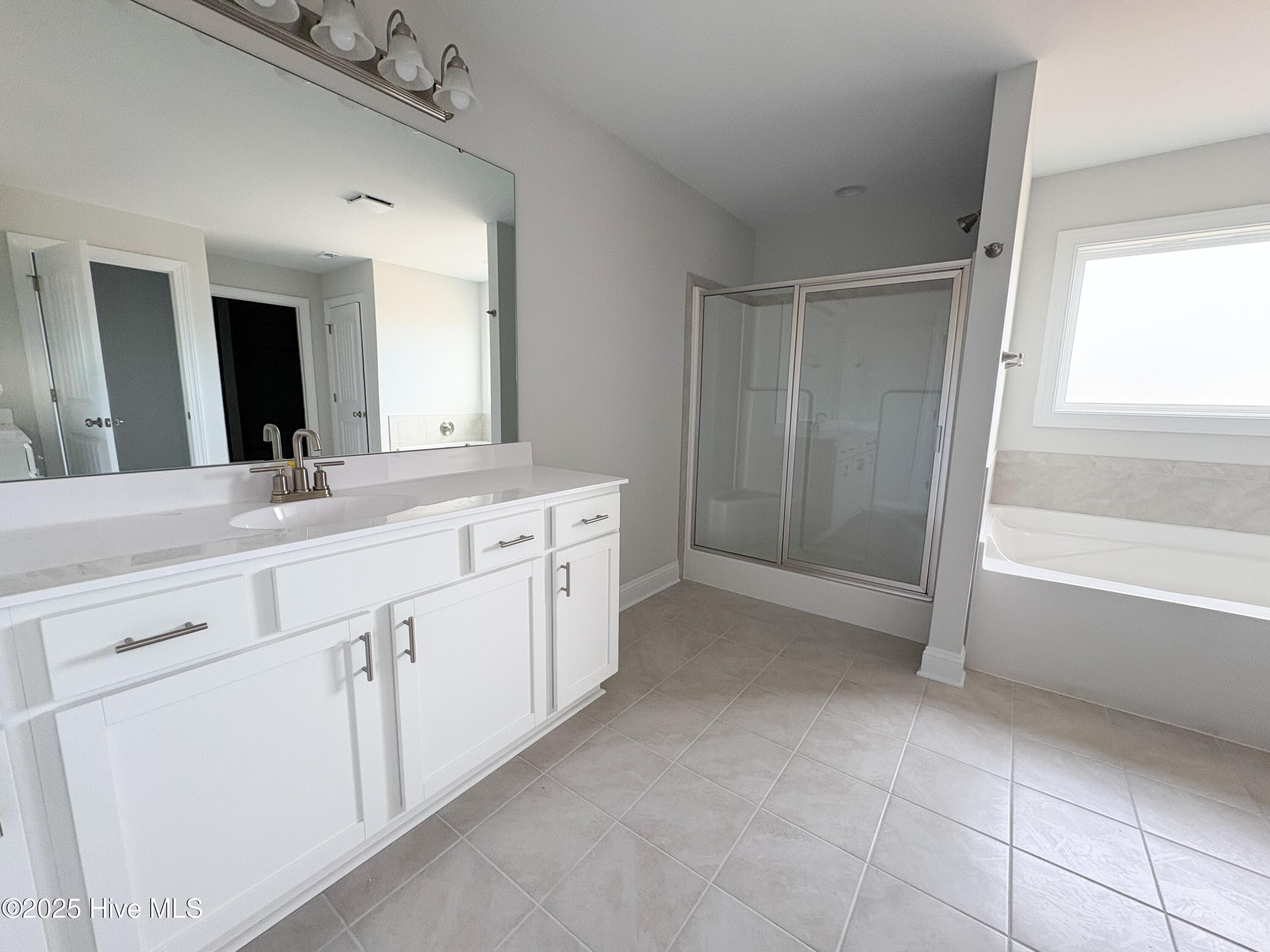 462 Pebble Shore Drive