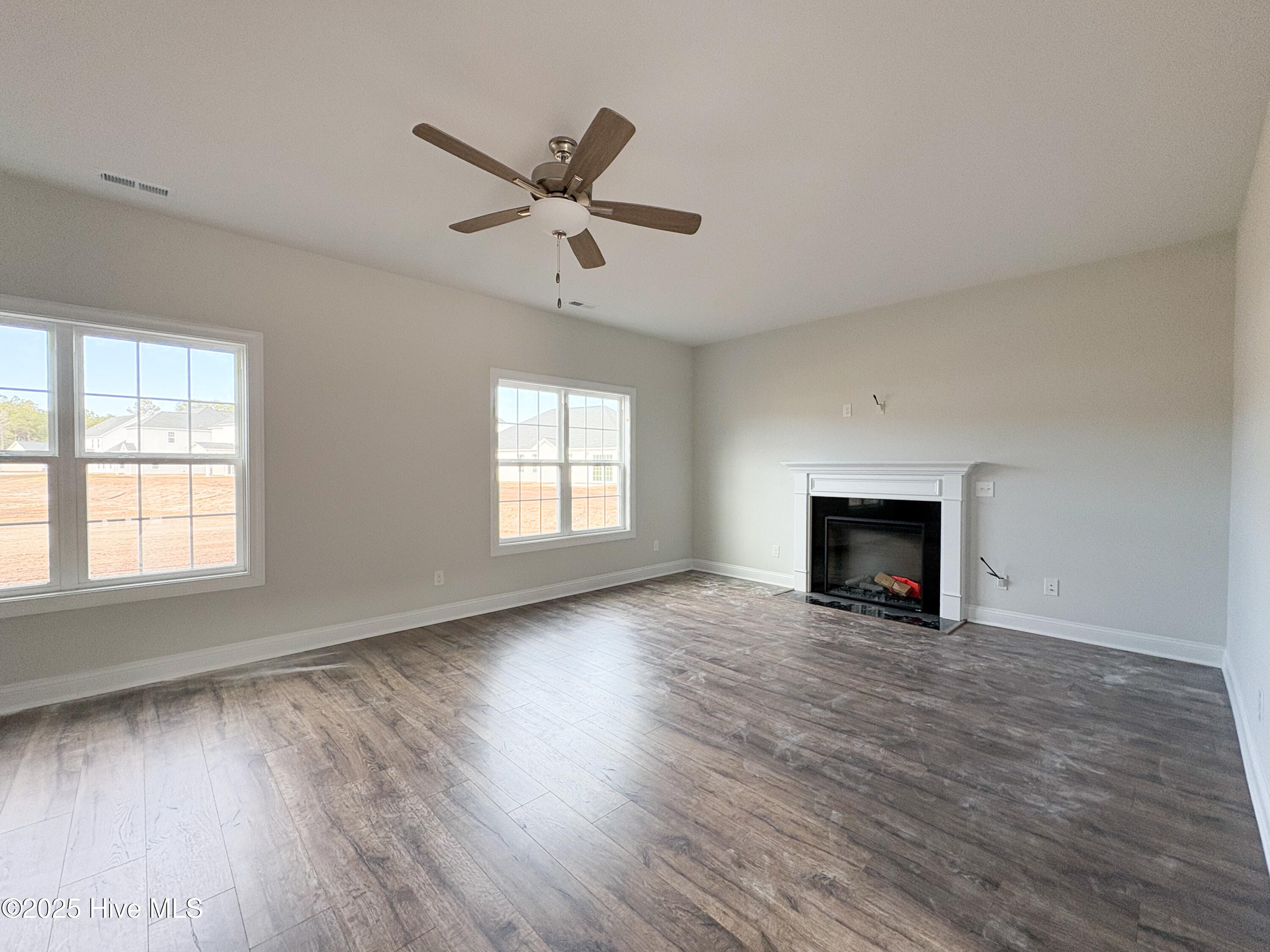 462 Pebble Shore Drive