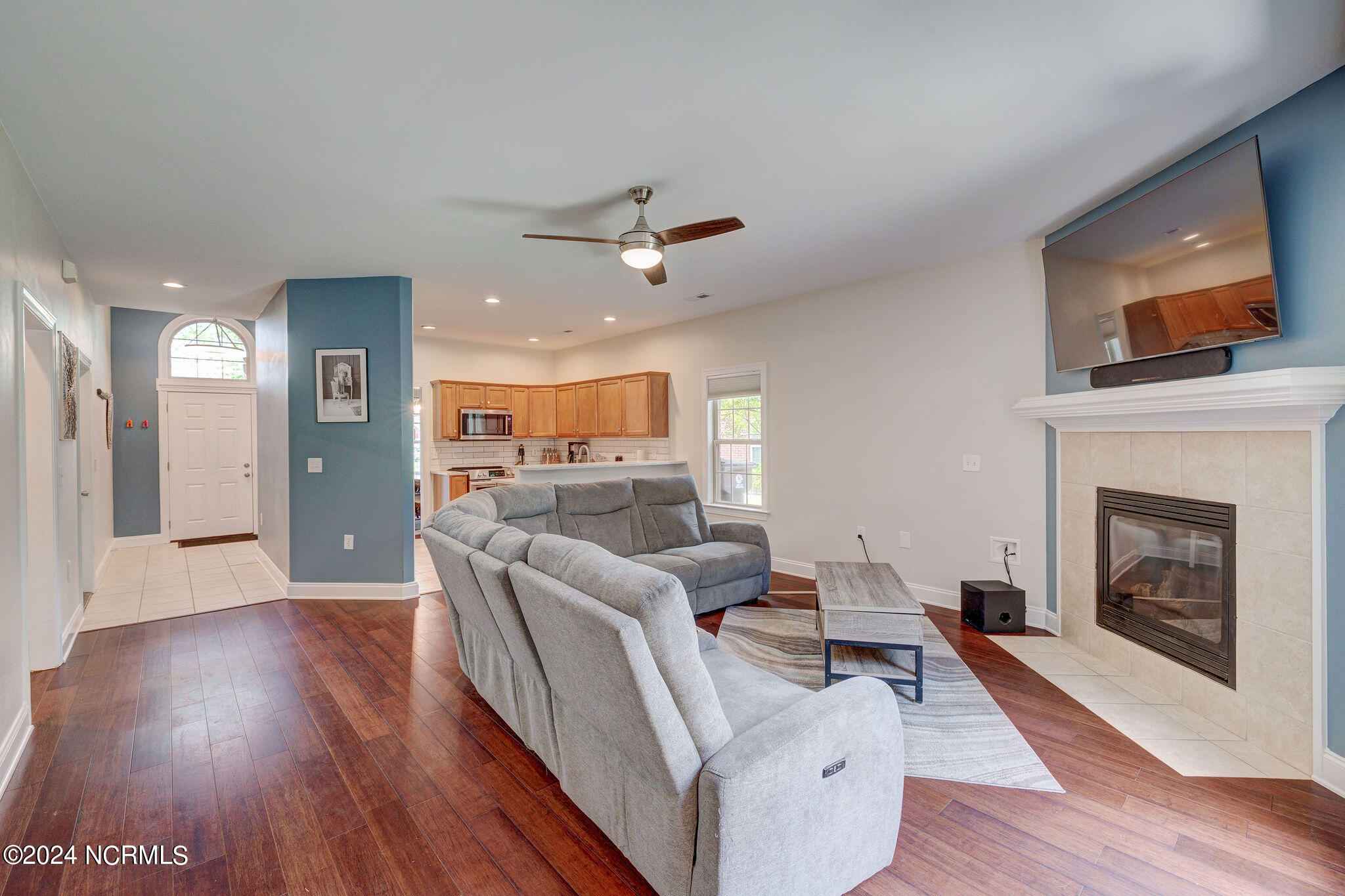 758 Beachwalk Drive