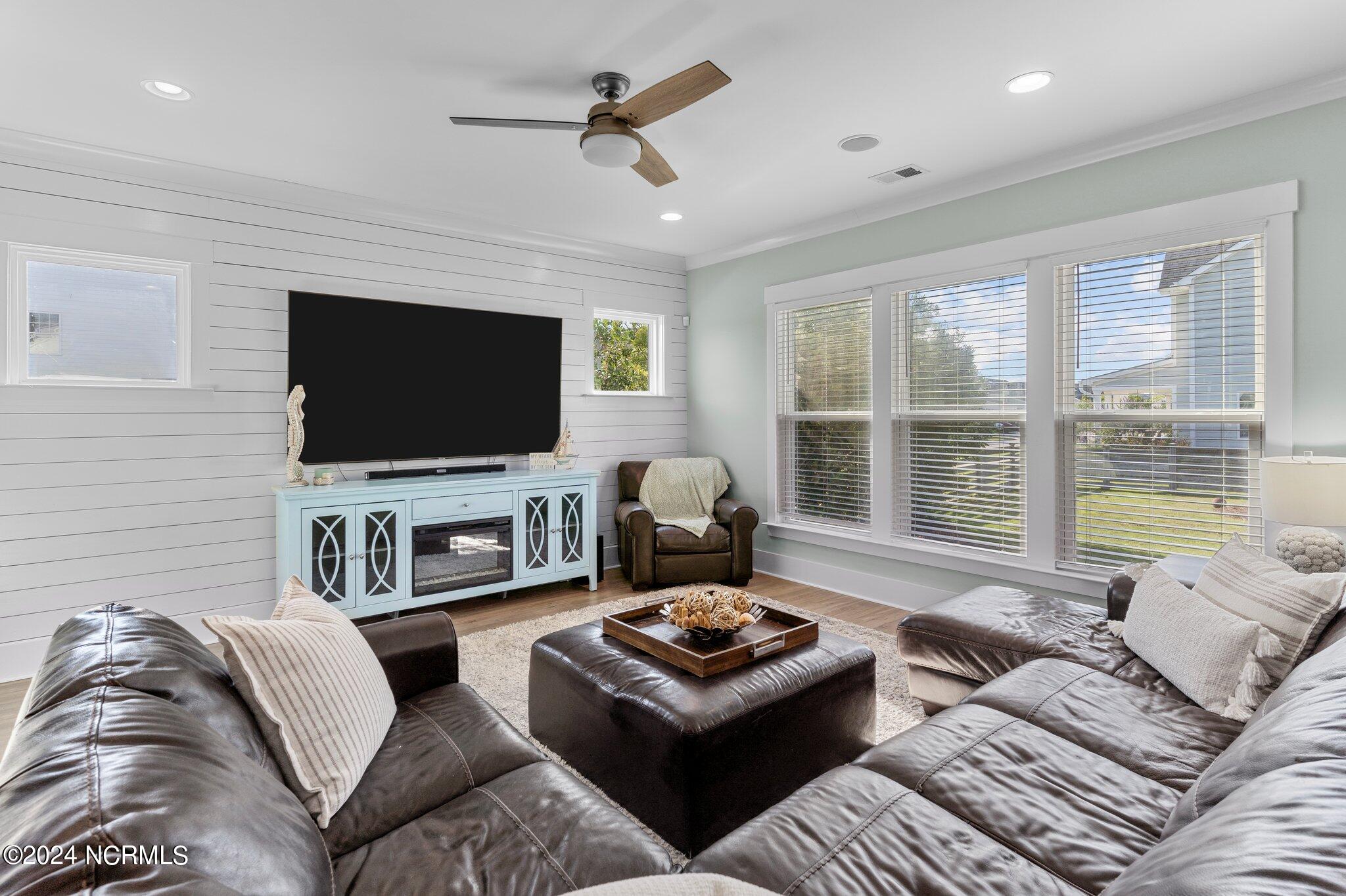 219 Trawlers Way