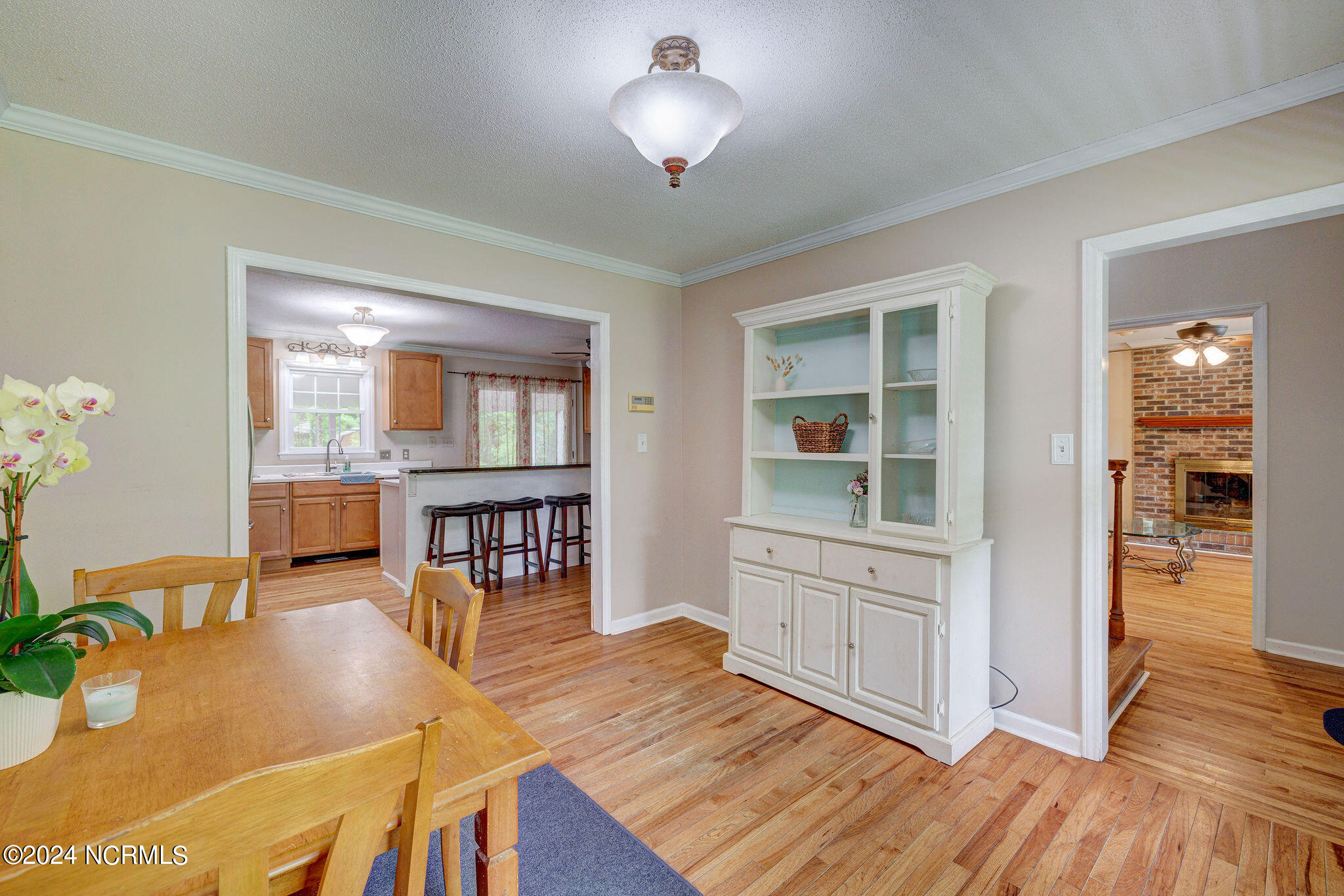 9823 Black Bear Hollow SE