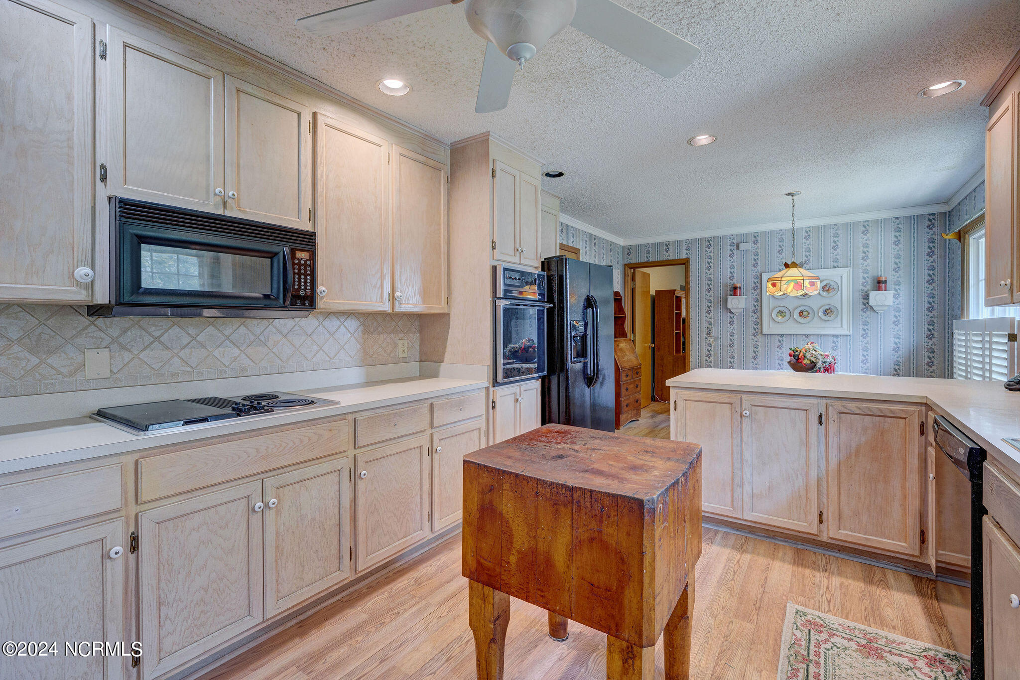 6223 Sugar Pine Drive