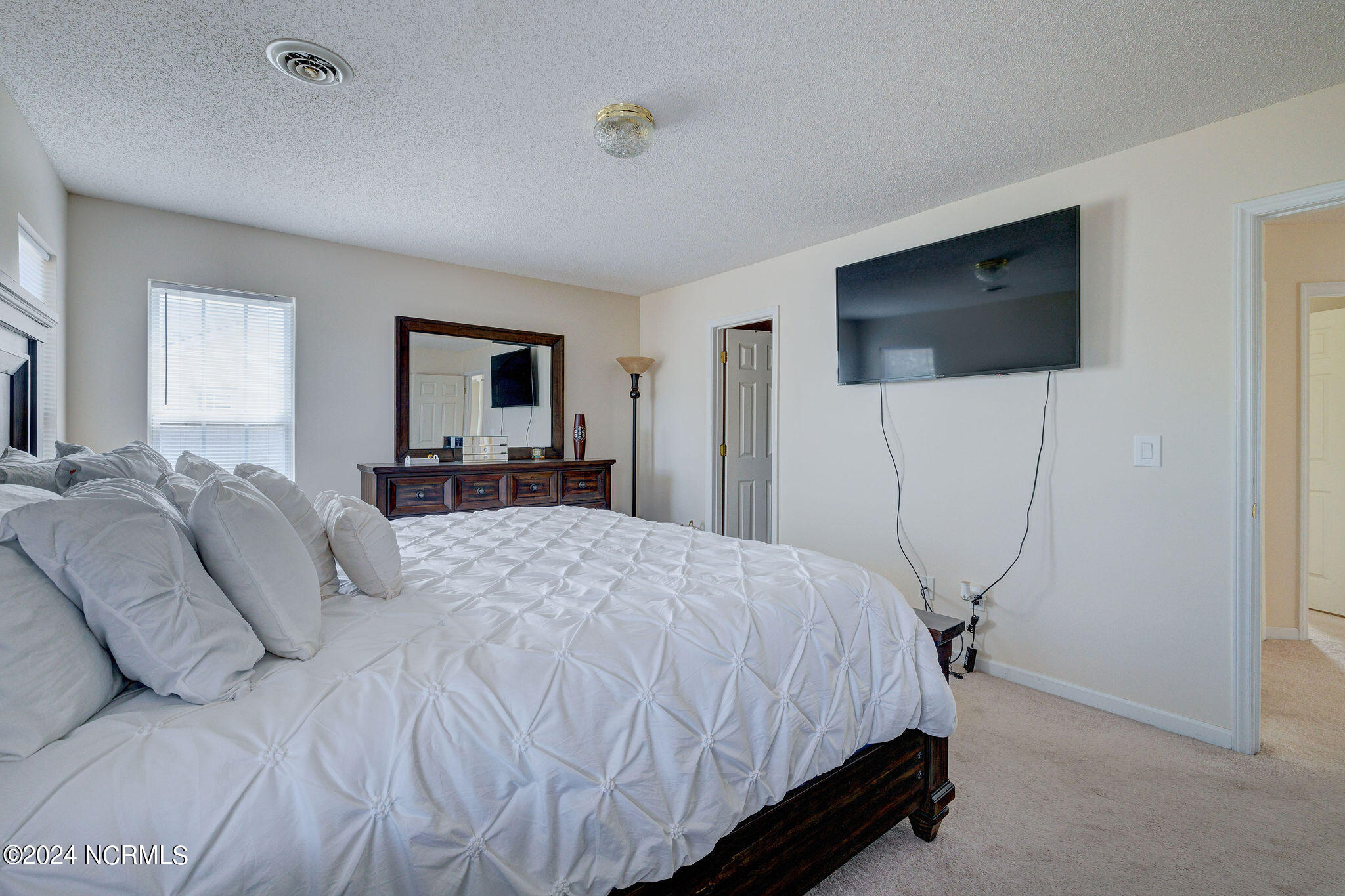 619 Glenarthur Drive