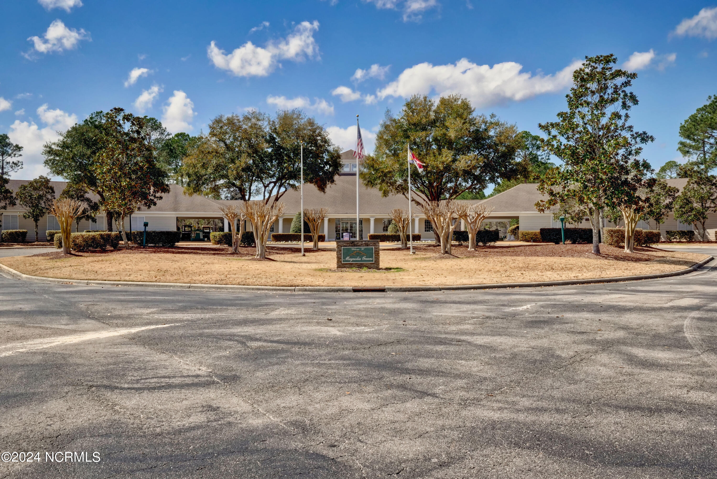 1101 Greensview Circle