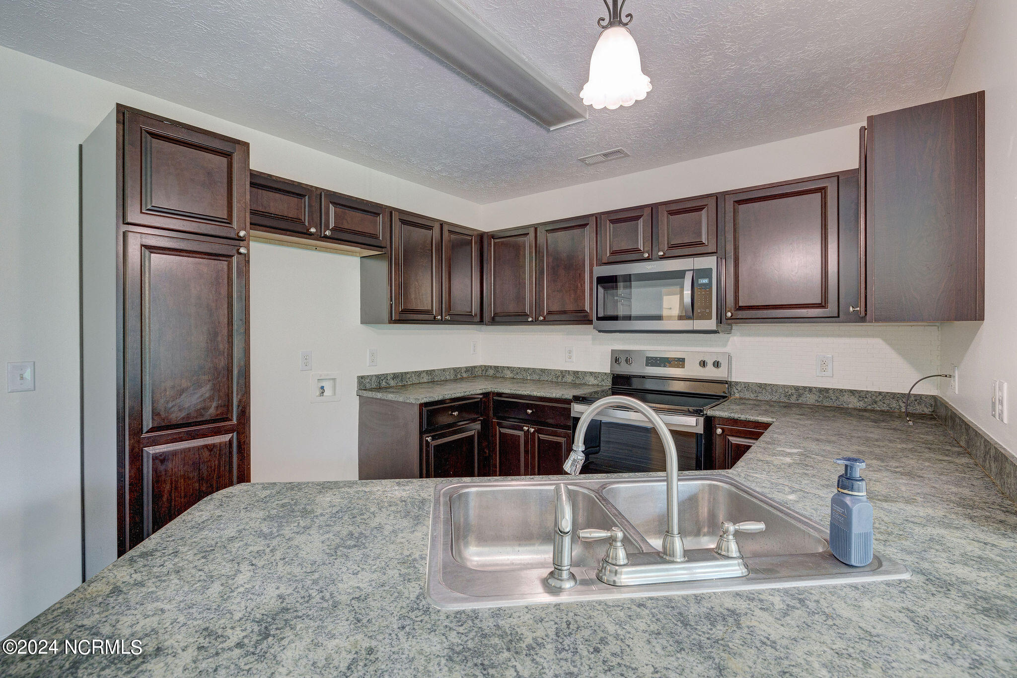 9358 Marie Court