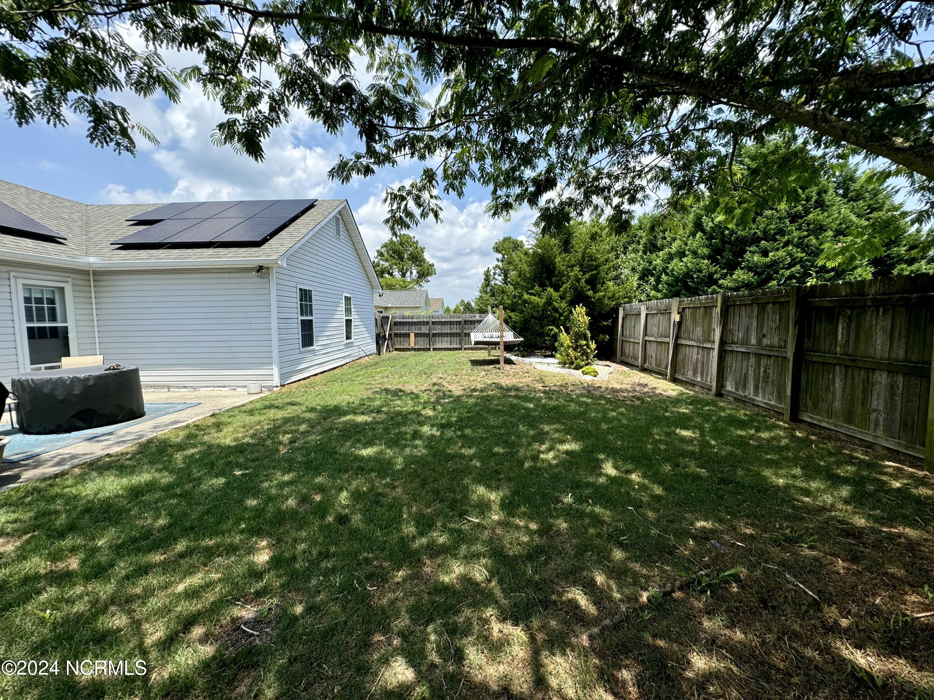 2502 White Road