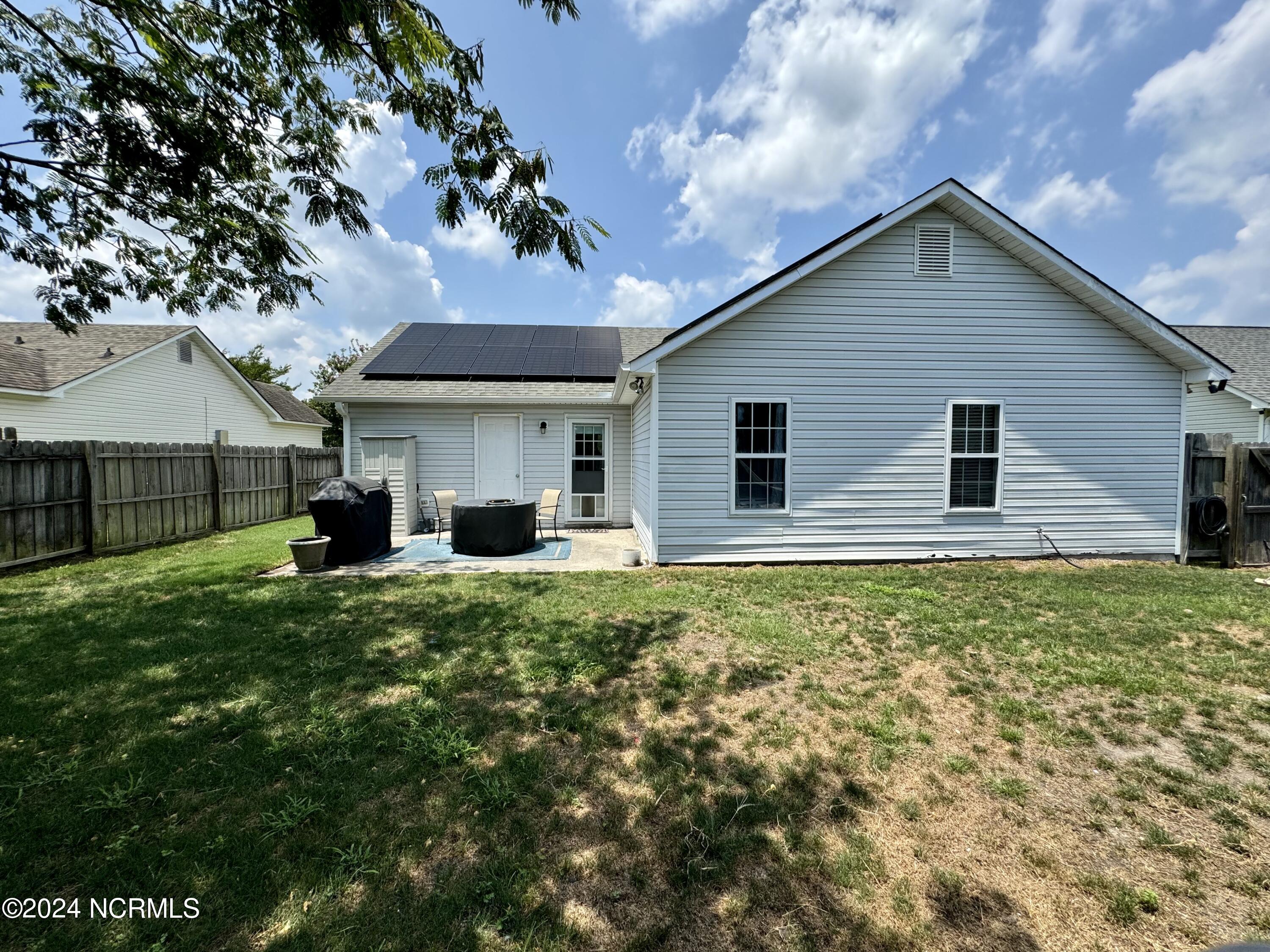 2502 White Road