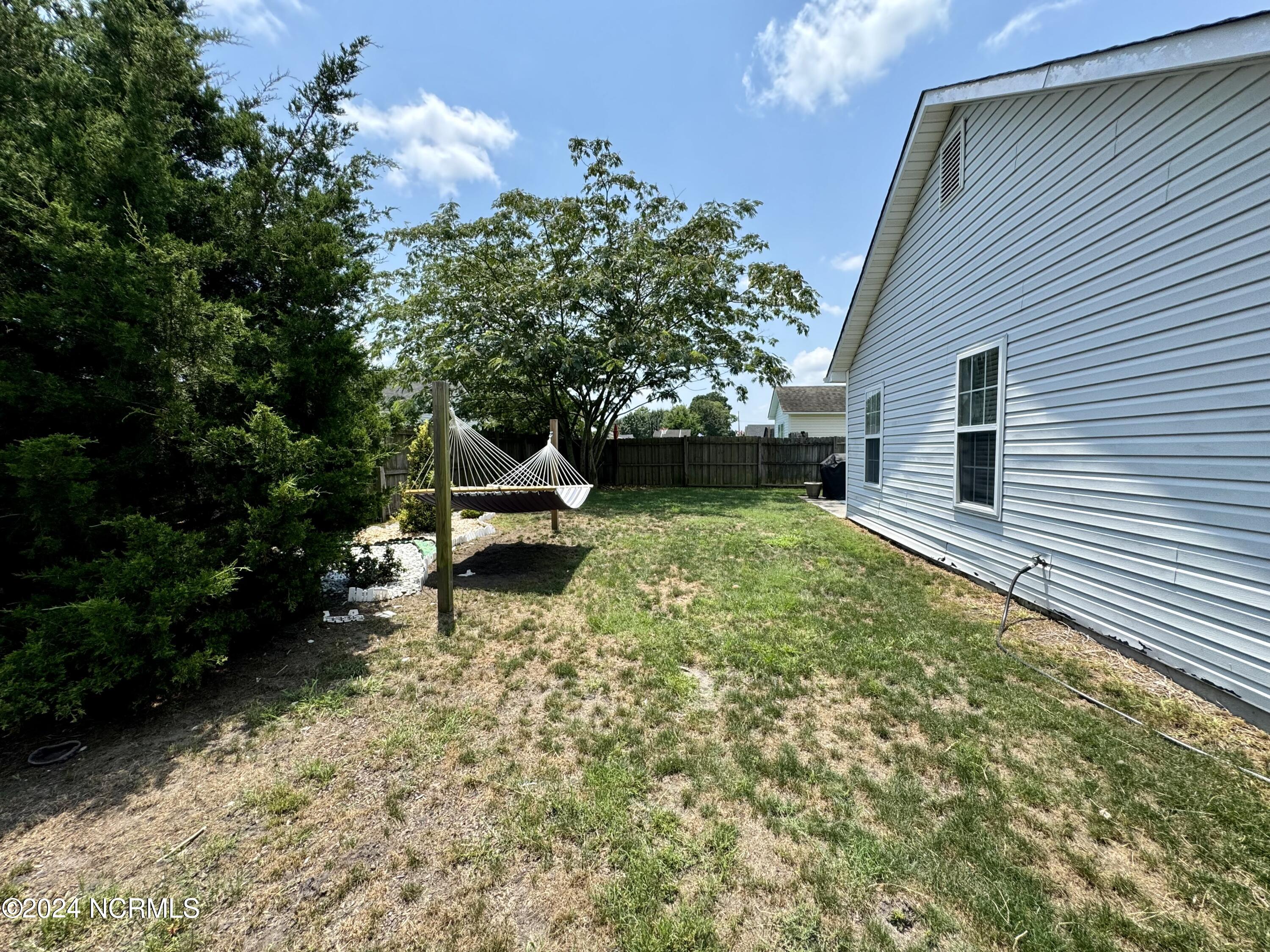 2502 White Road