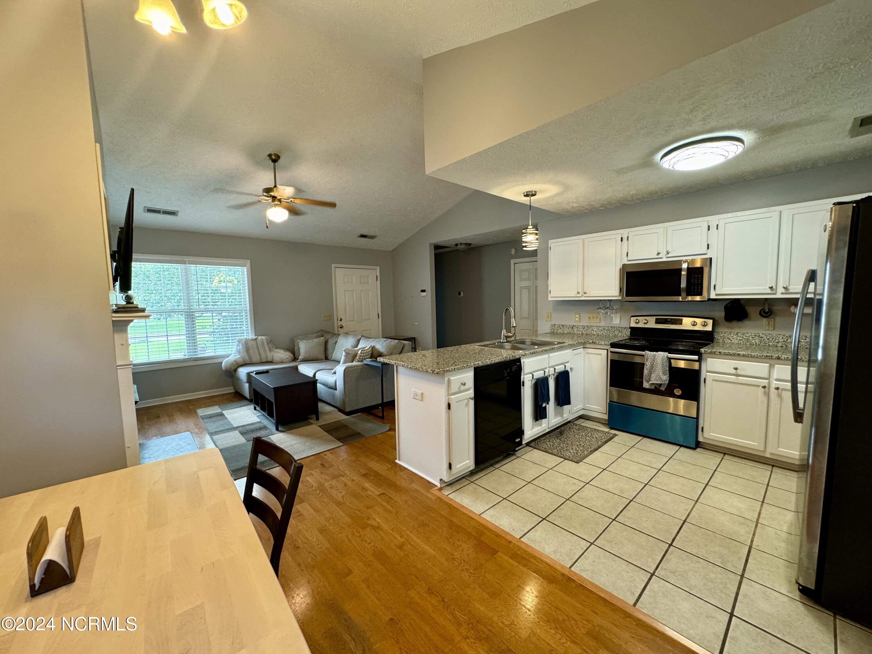 2502 White Road
