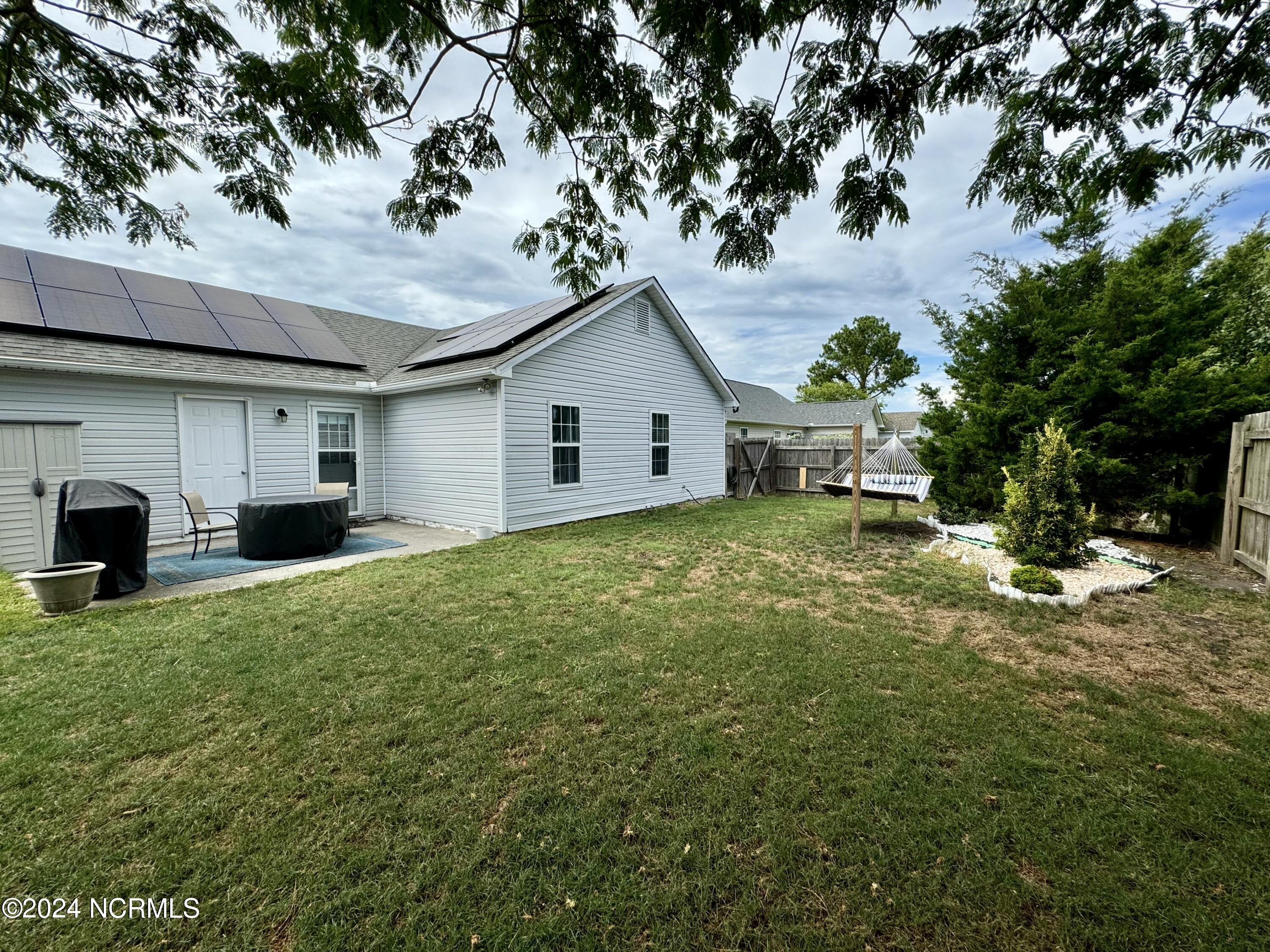 2502 White Road