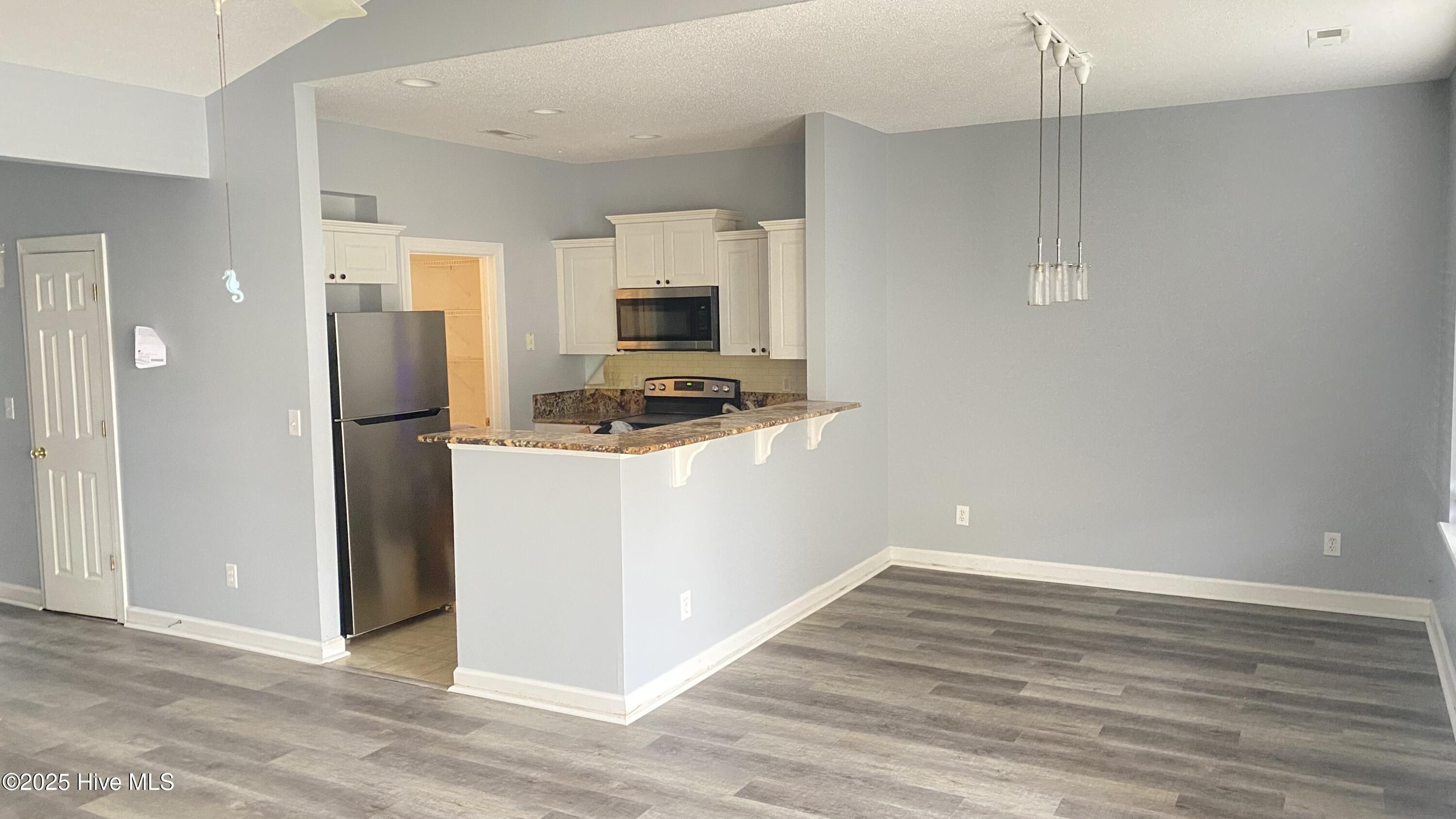 321 S Kerr Avenue 152