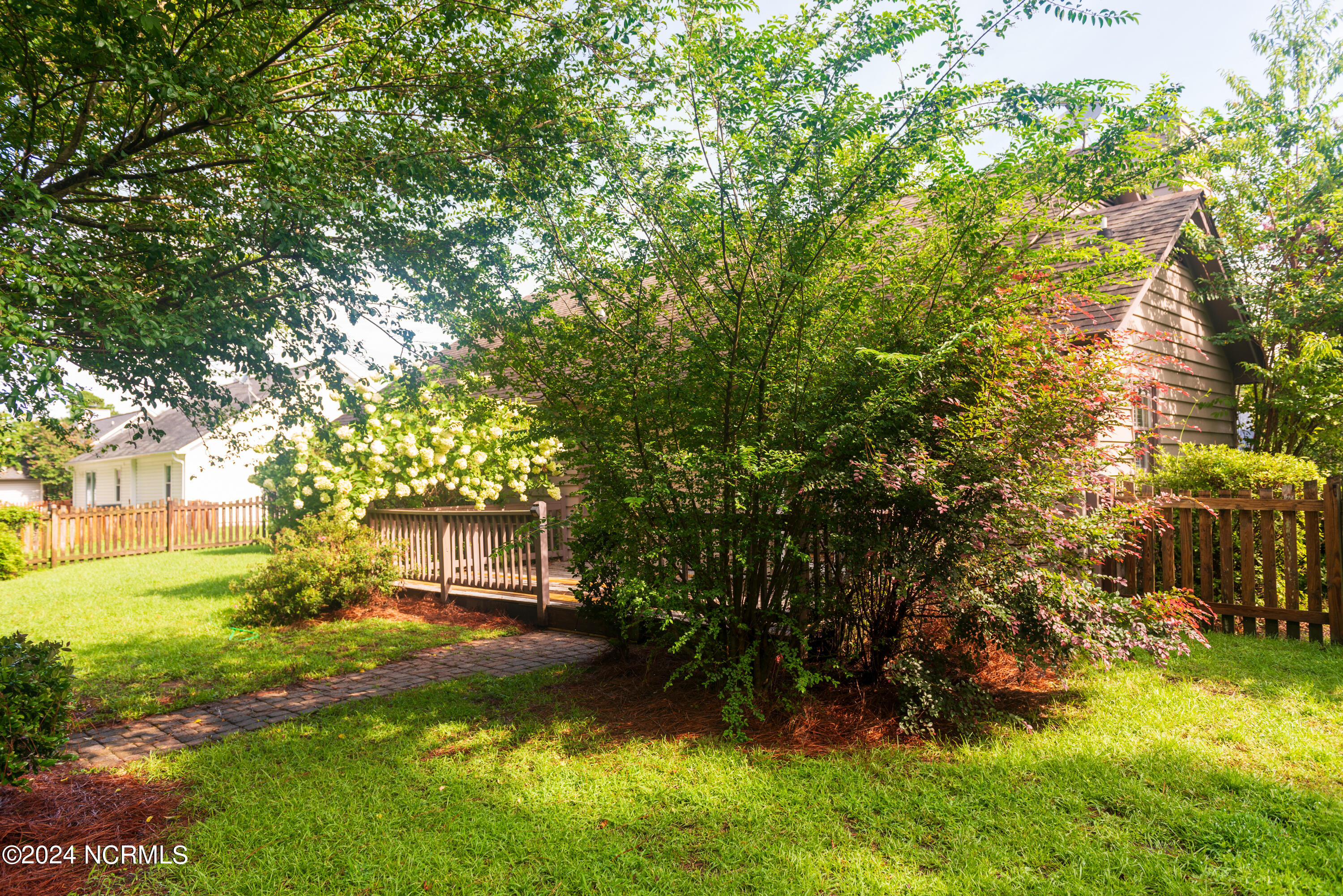 4314 Bridgeport Drive