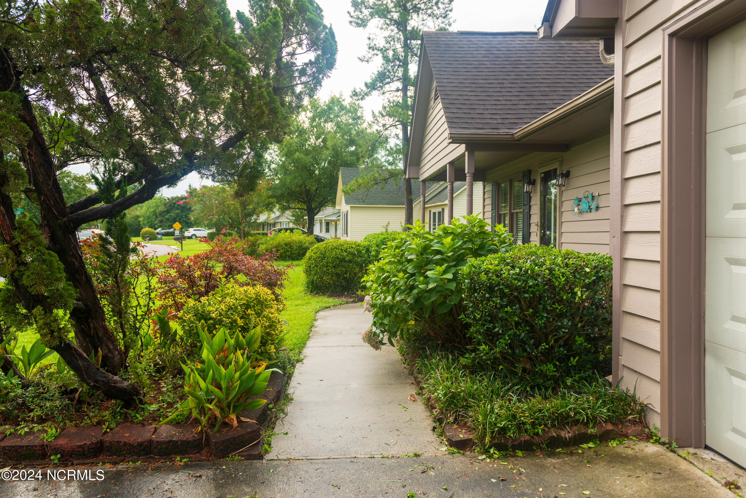 4314 Bridgeport Drive