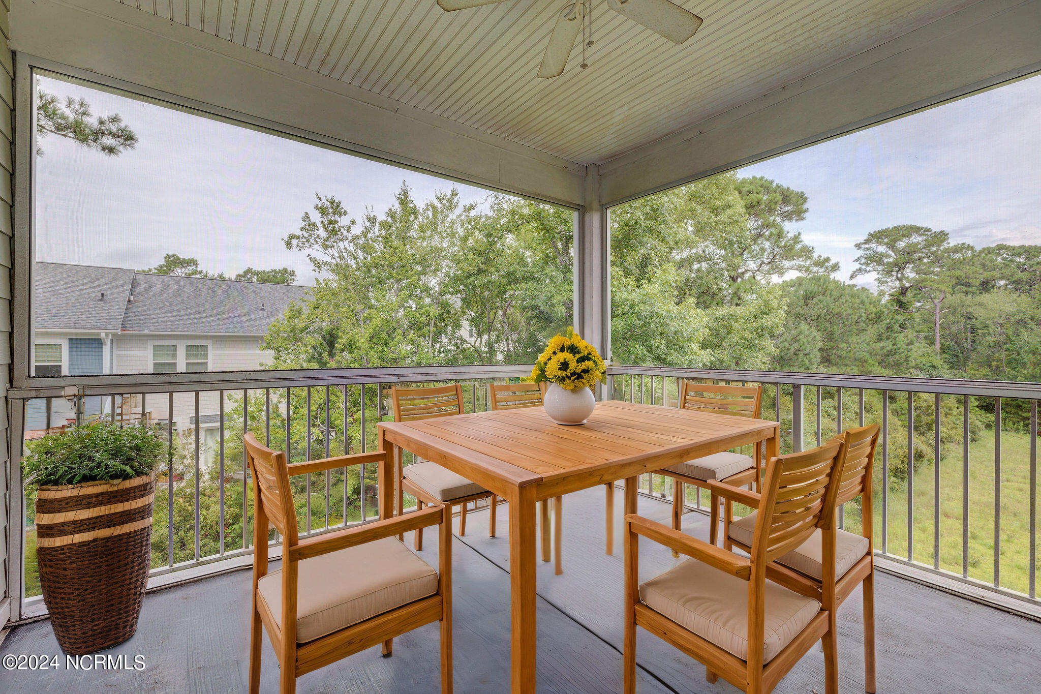 215 Valencia Court Unit 306