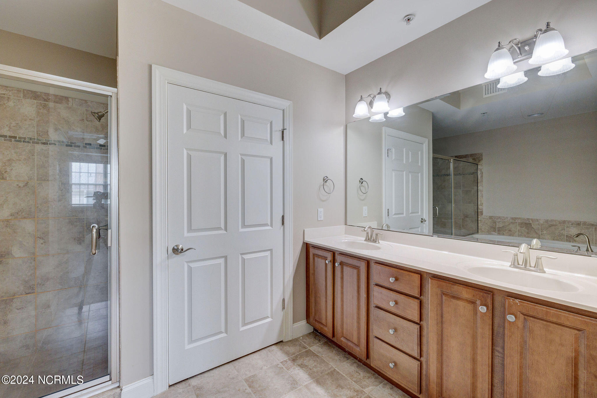 215 Valencia Court Unit 306