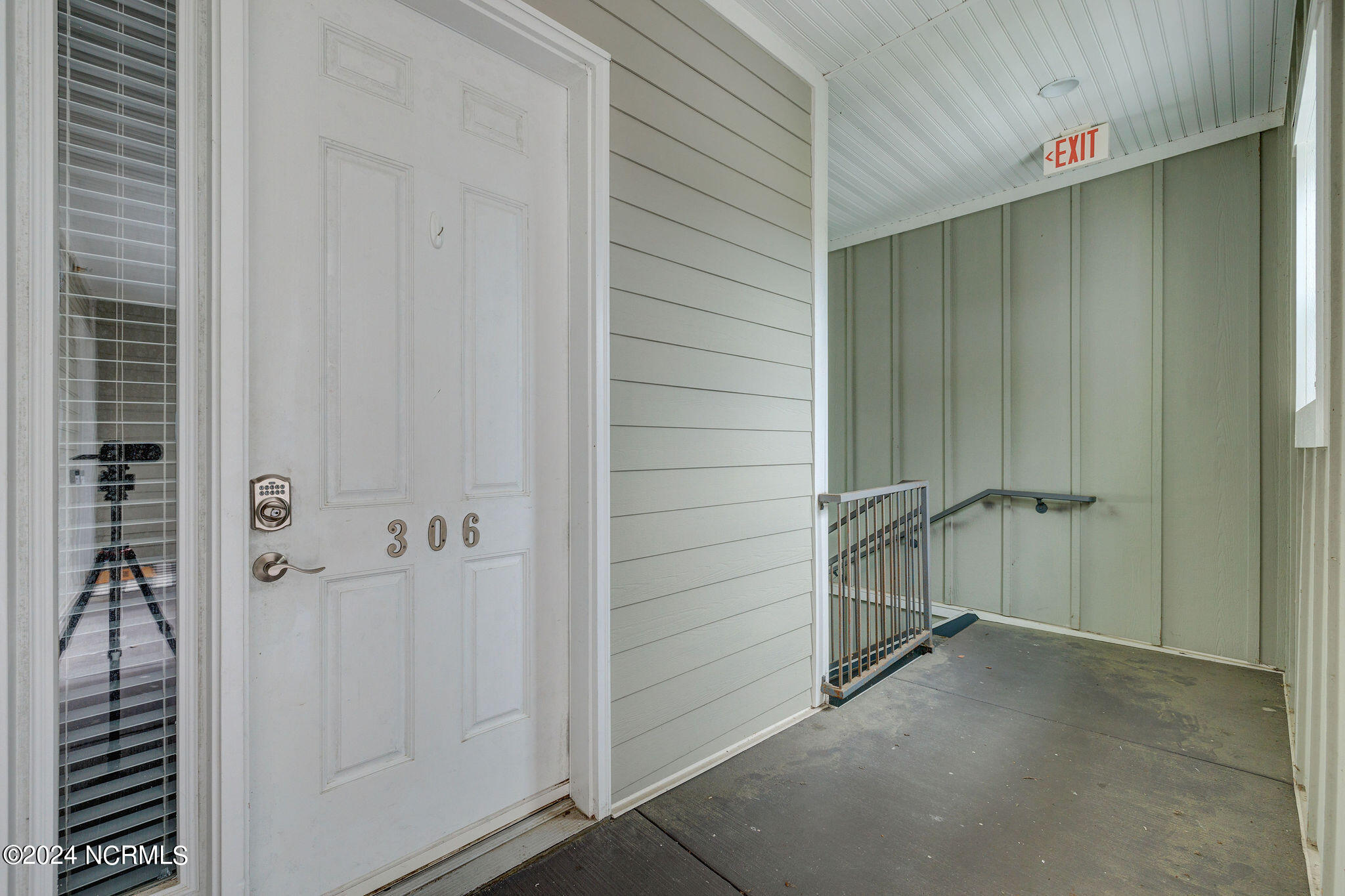 215 Valencia Court Unit 306