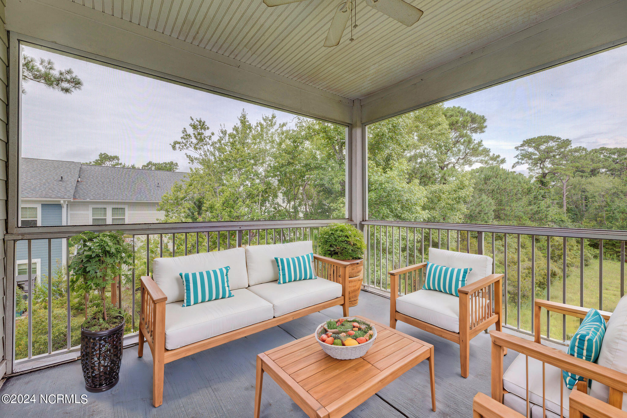 215 Valencia Court Unit 306