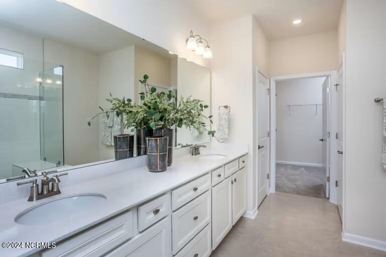 5525 Coral Tide Avenue