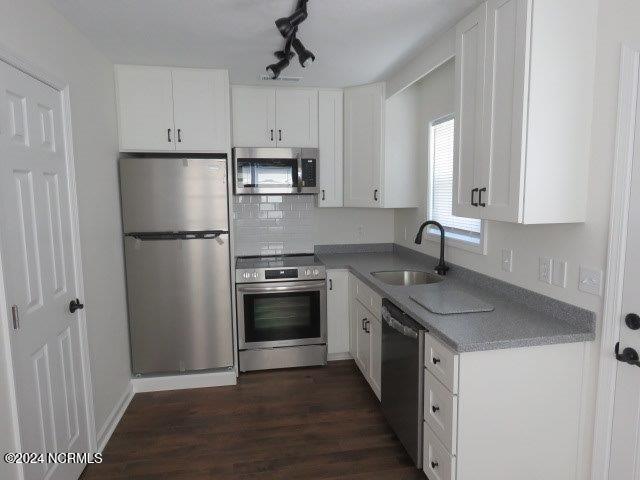 3315 Needle Rush Court