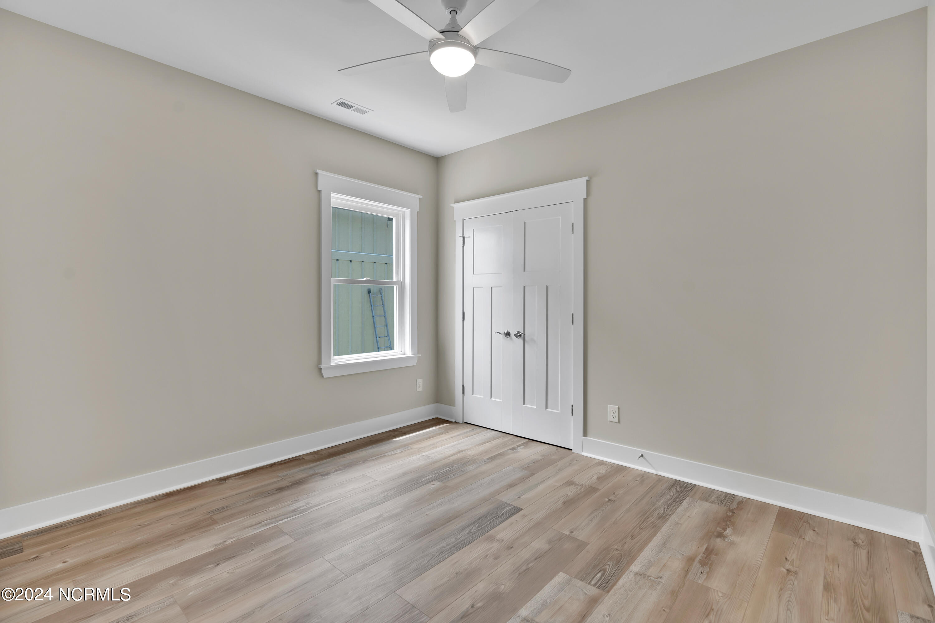 121 SE 19th Street