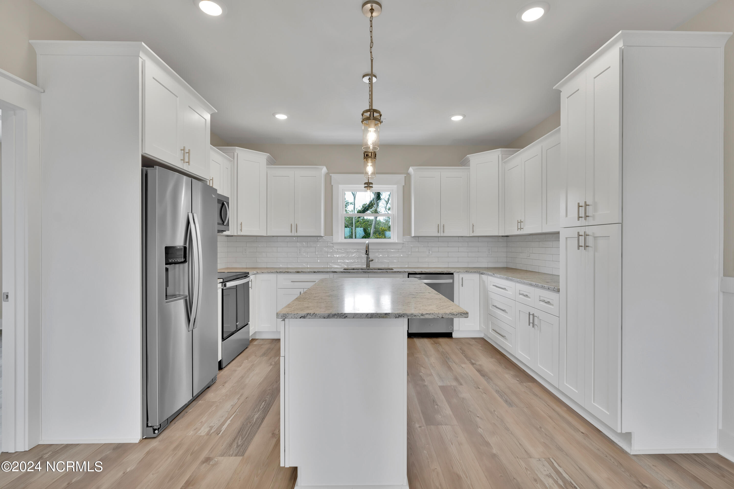 121 SE 19th Street