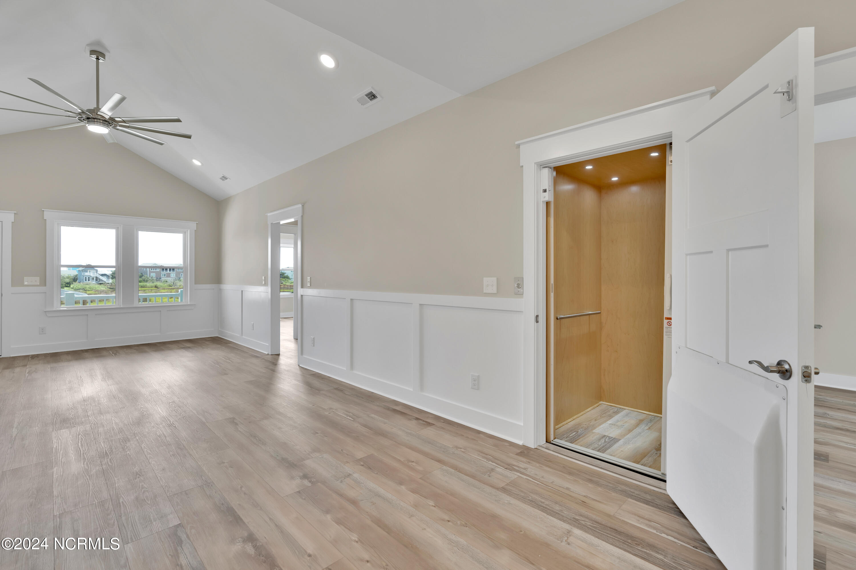 121 SE 19th Street