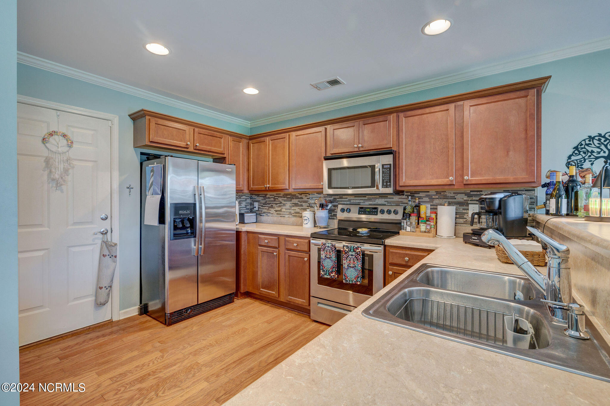 1600 Royal Pine Court