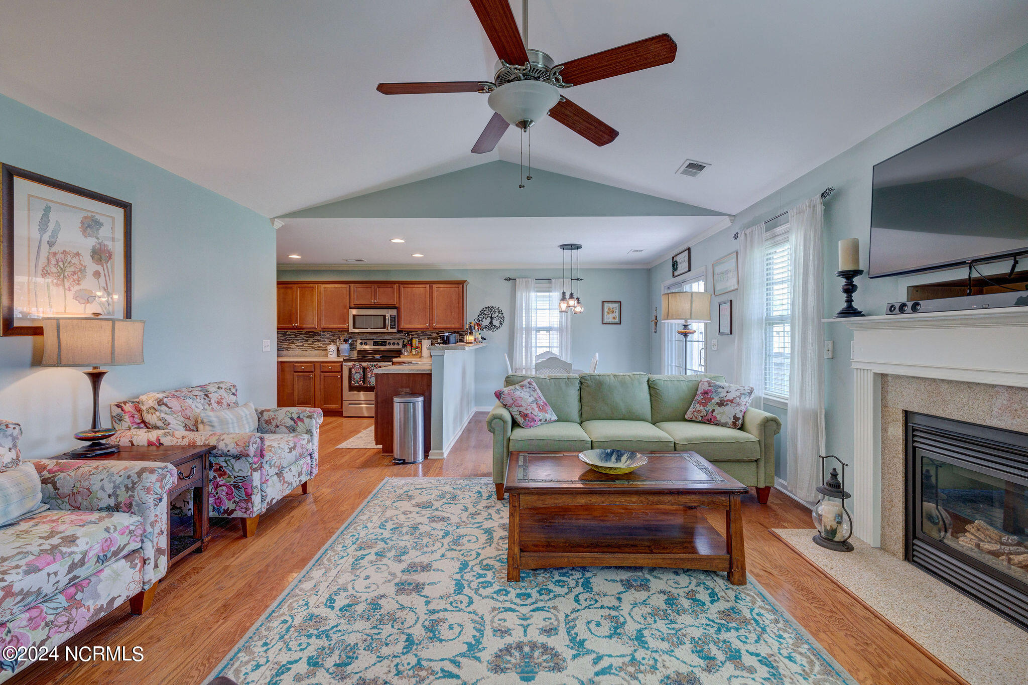 1600 Royal Pine Court