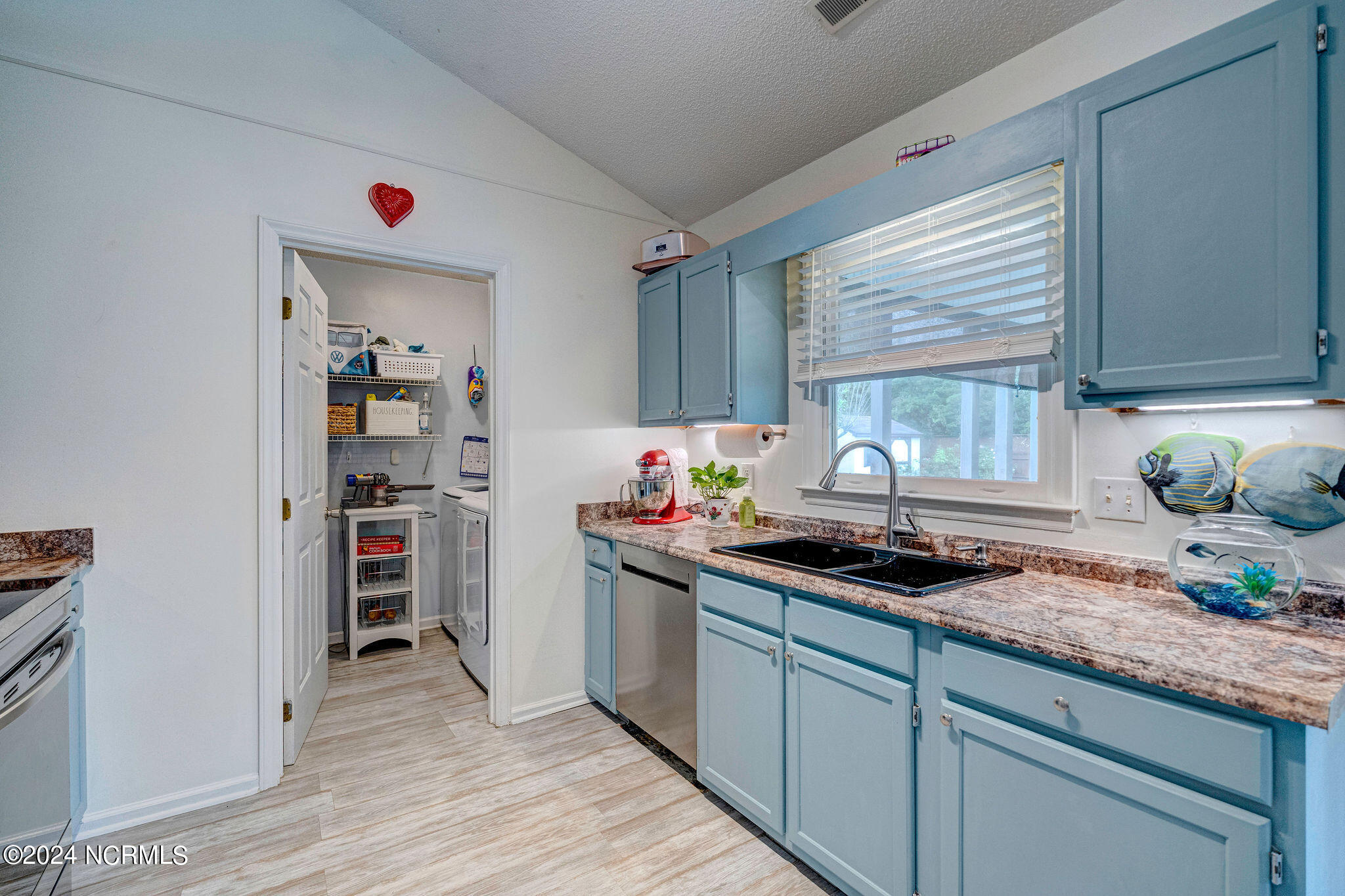 1508 Pointer Lane