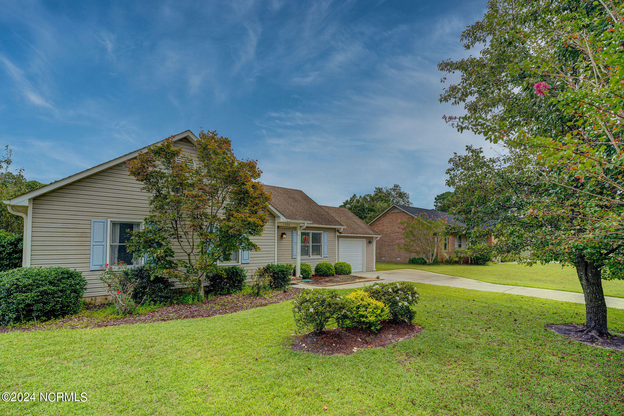 1508 Pointer Lane