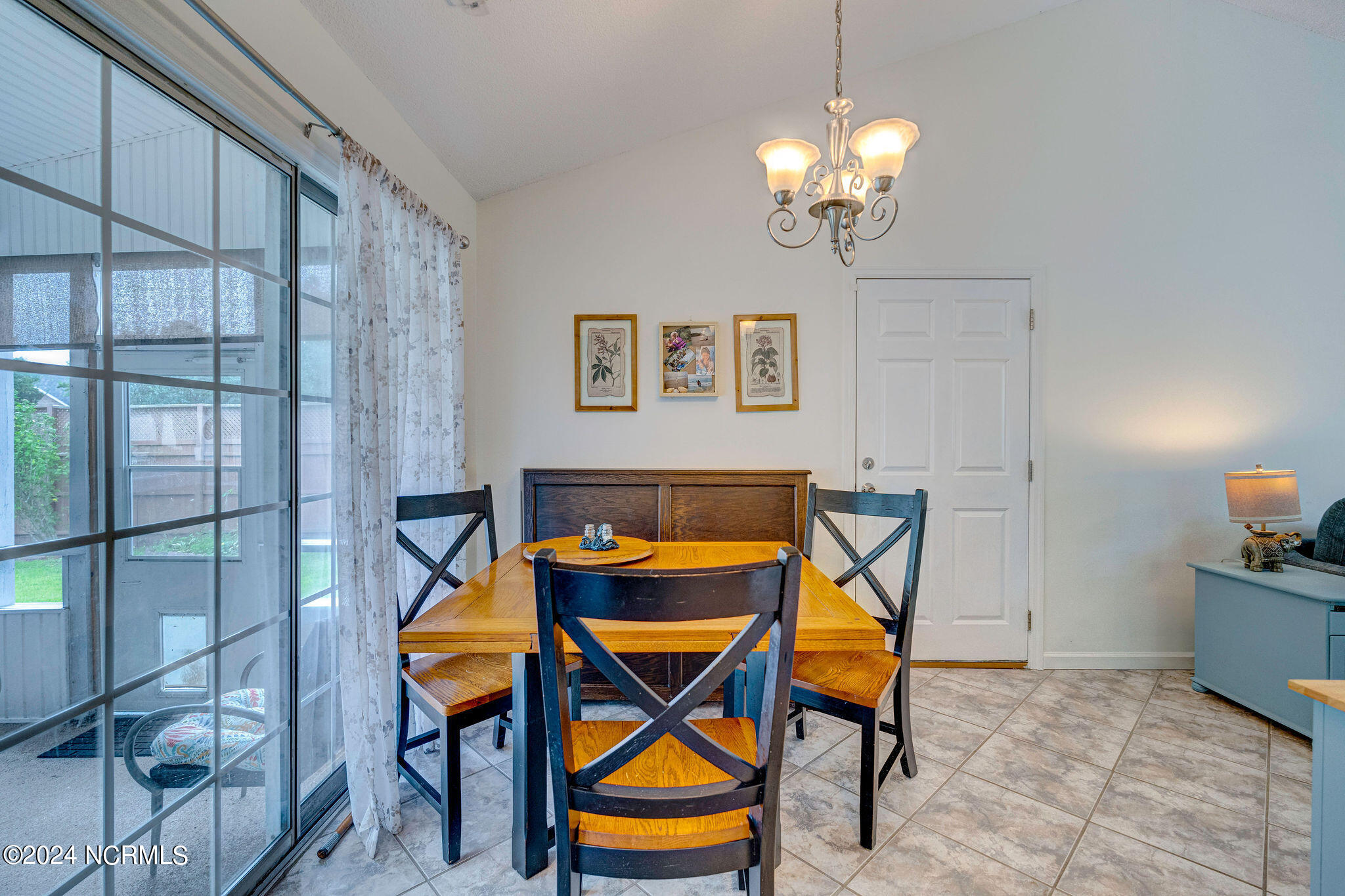 1508 Pointer Lane