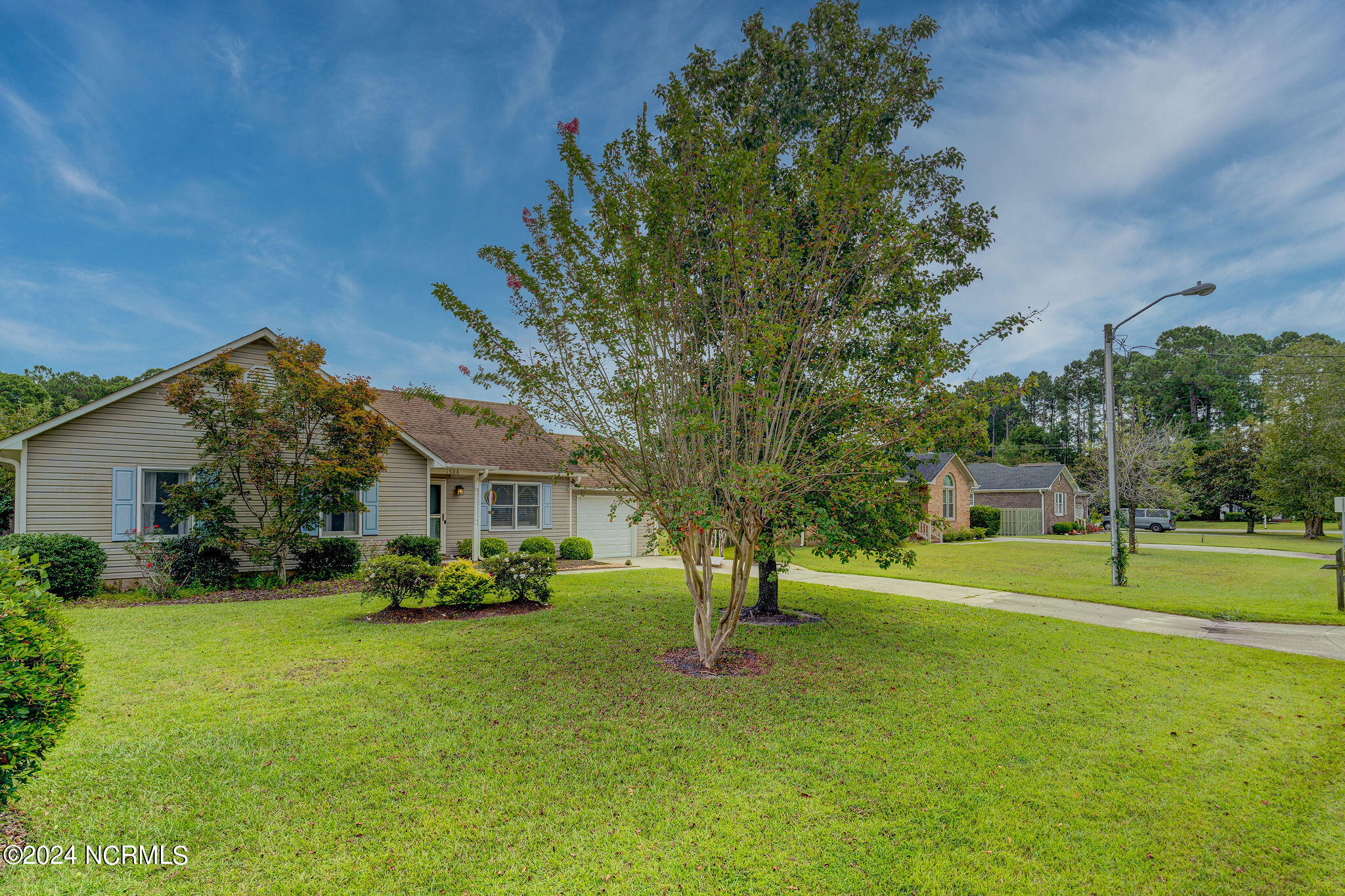 1508 Pointer Lane