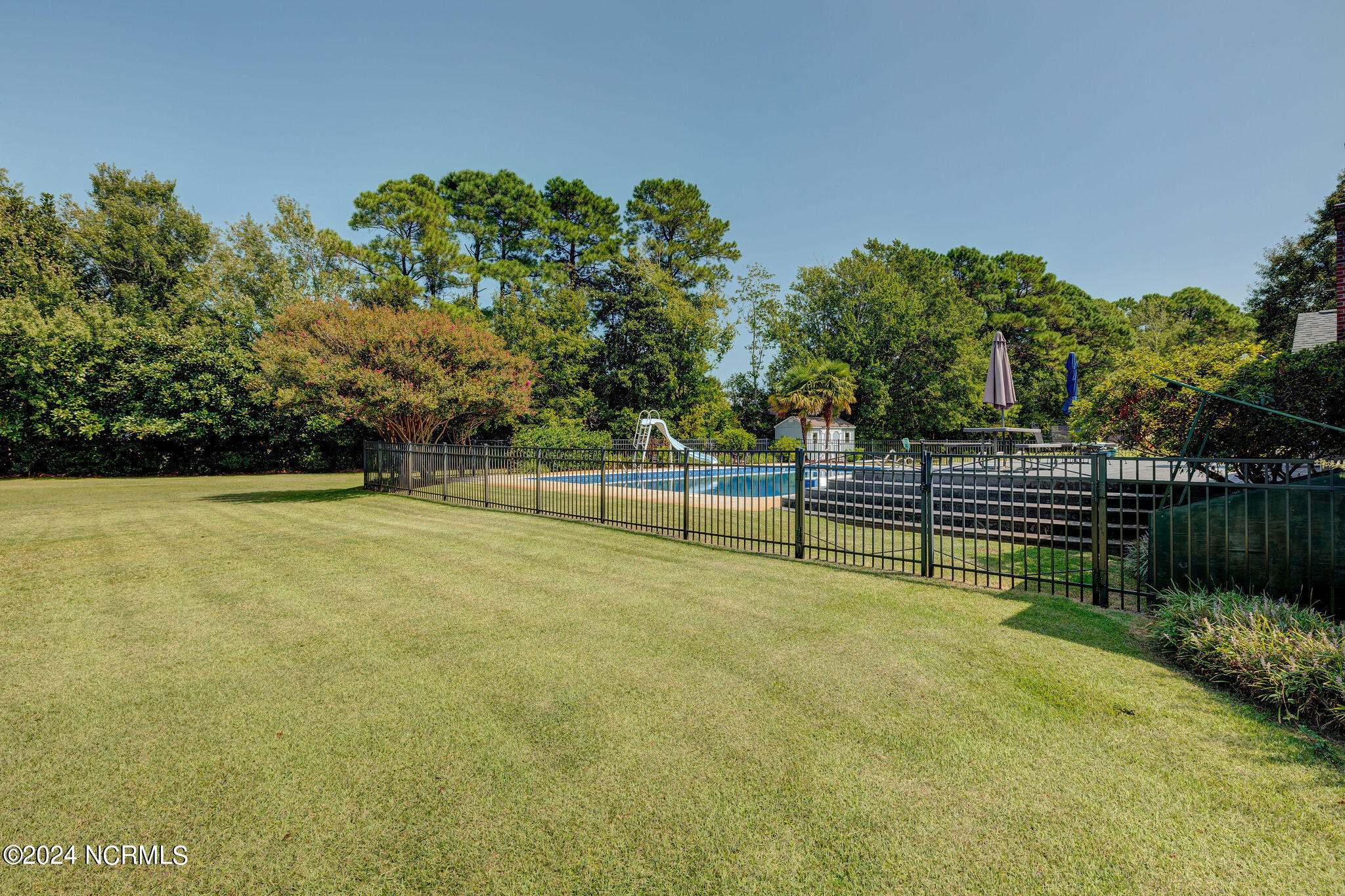 427 R L Honeycutt Drive