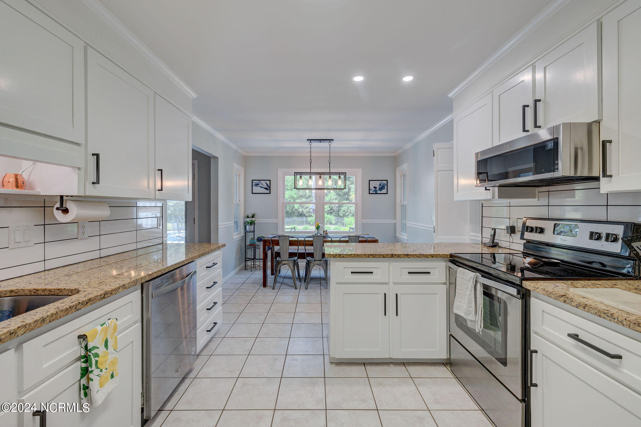 427 R L Honeycutt Drive