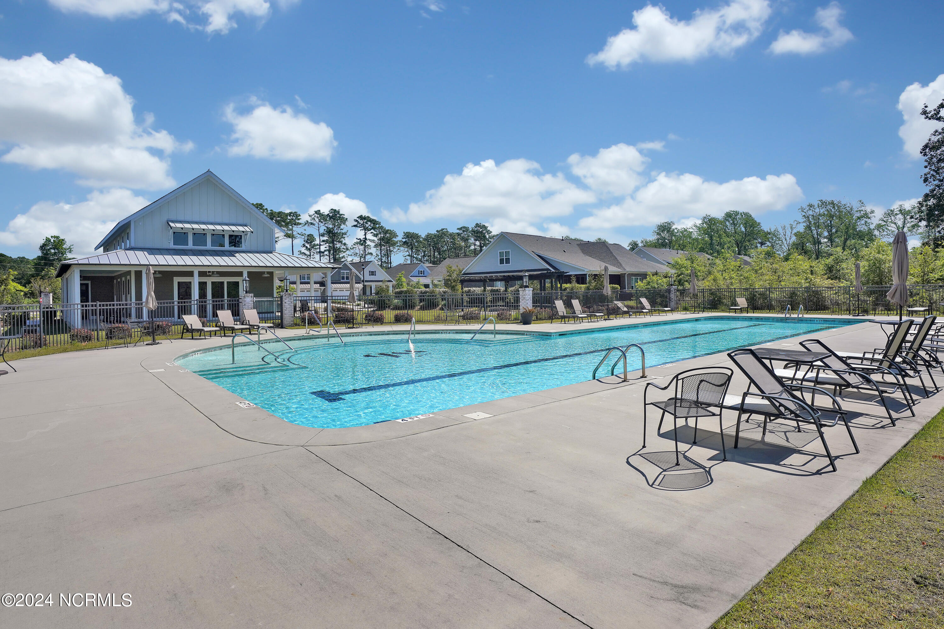 2113 Bostic Way