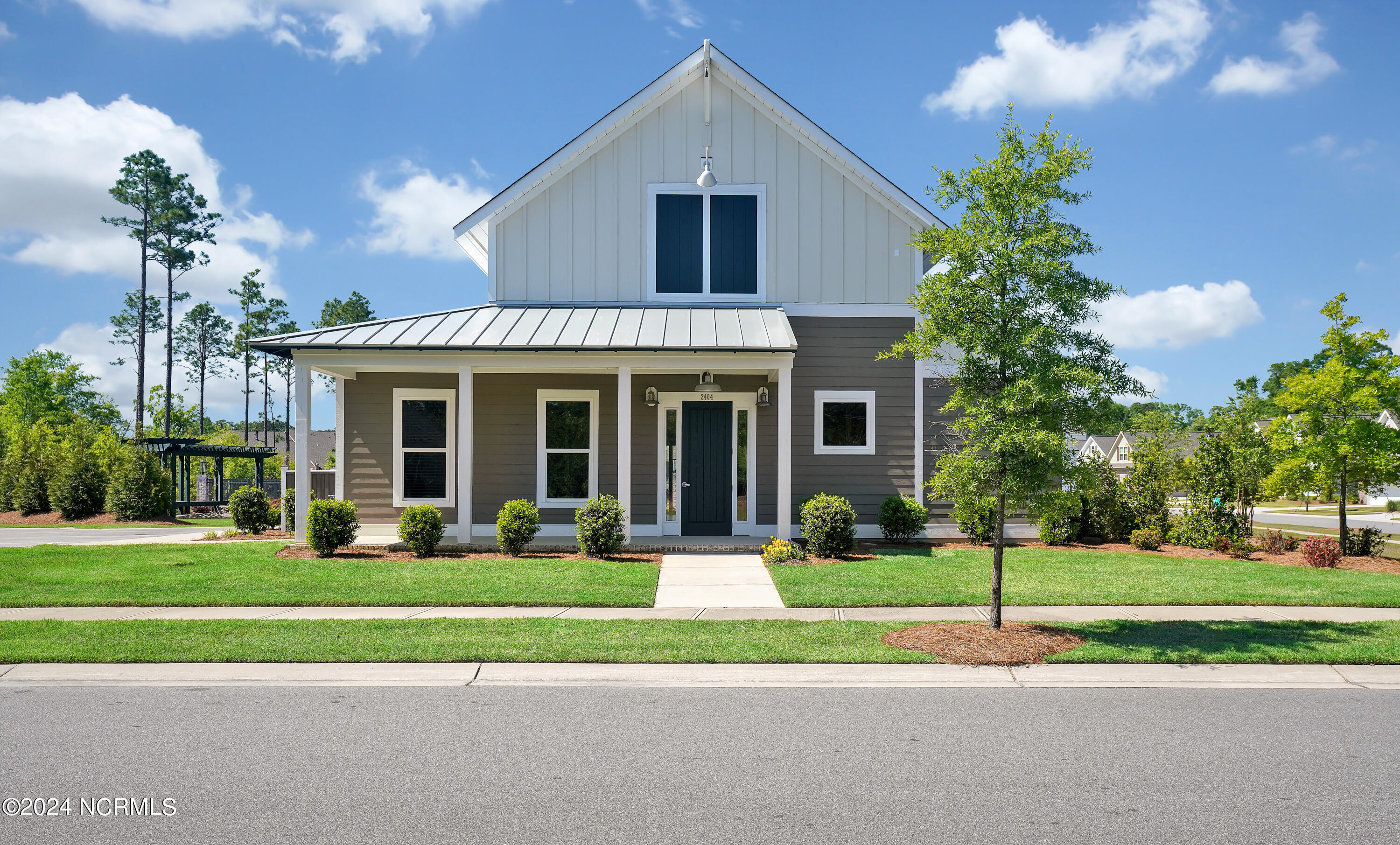 2113 Bostic Way