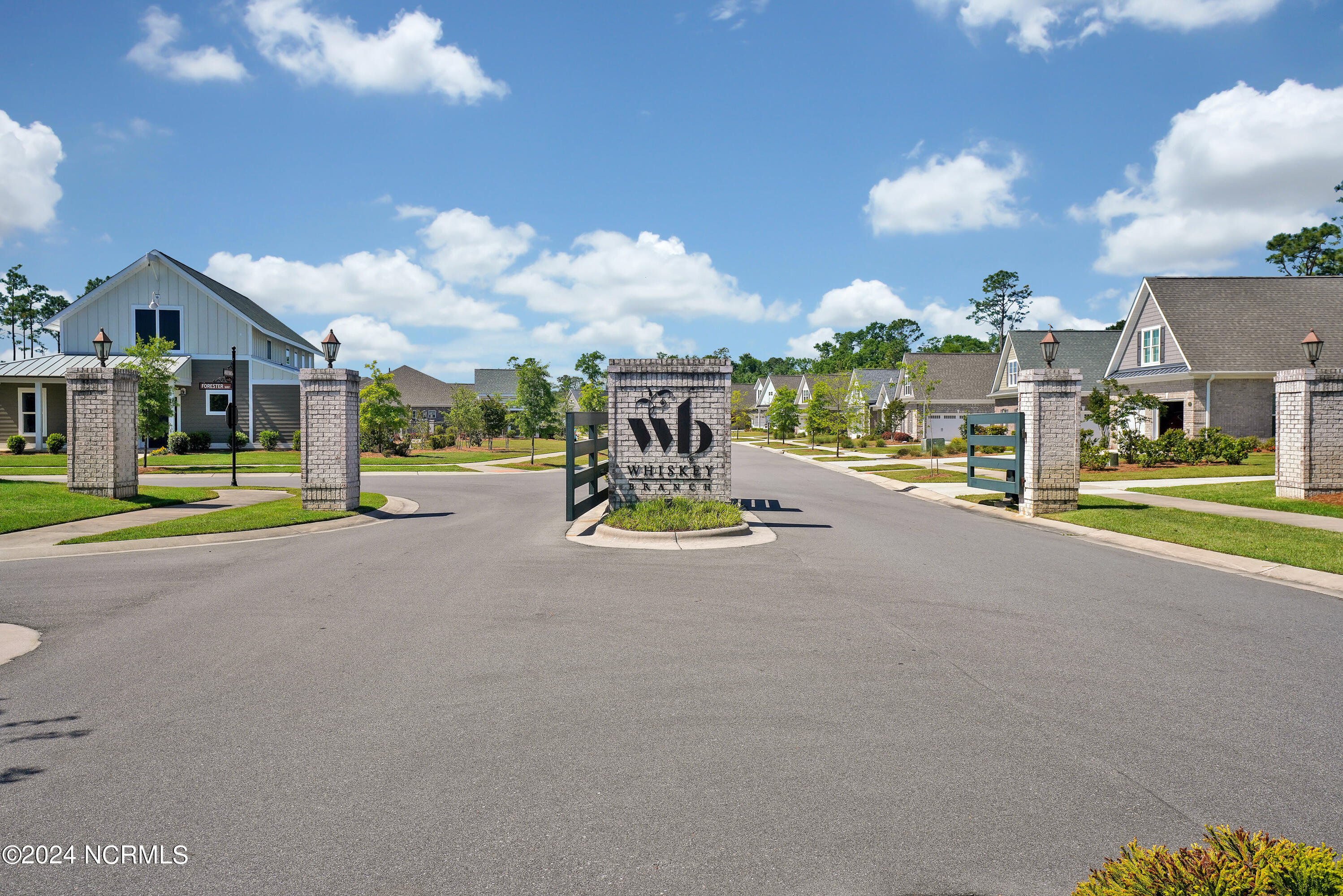 2113 Bostic Way