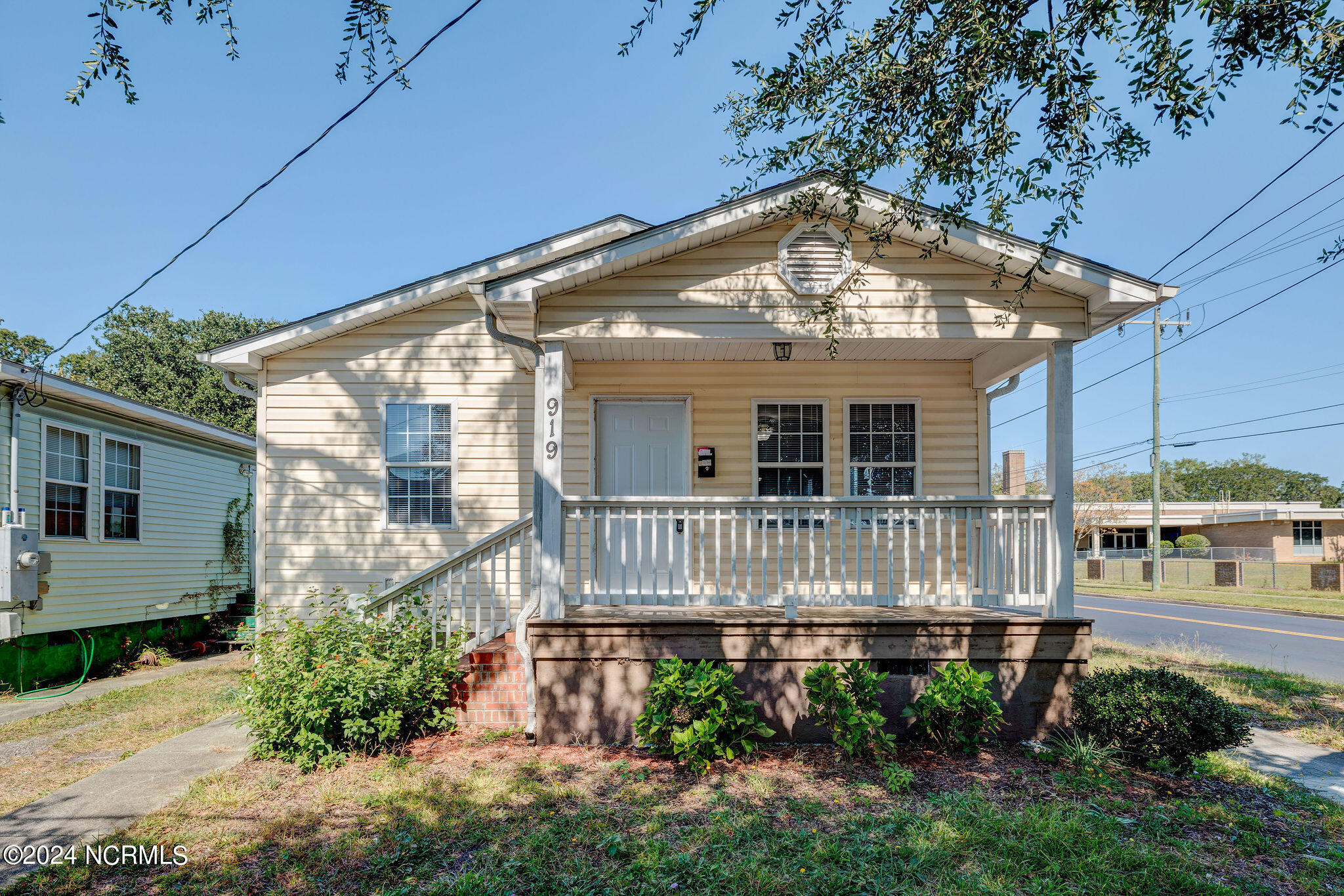 919 Marstellar Street